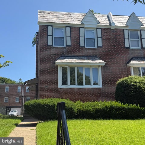 Townhouse For Sale - 6311 Milton Street<br/> PHILADELPHIA, PA 19138