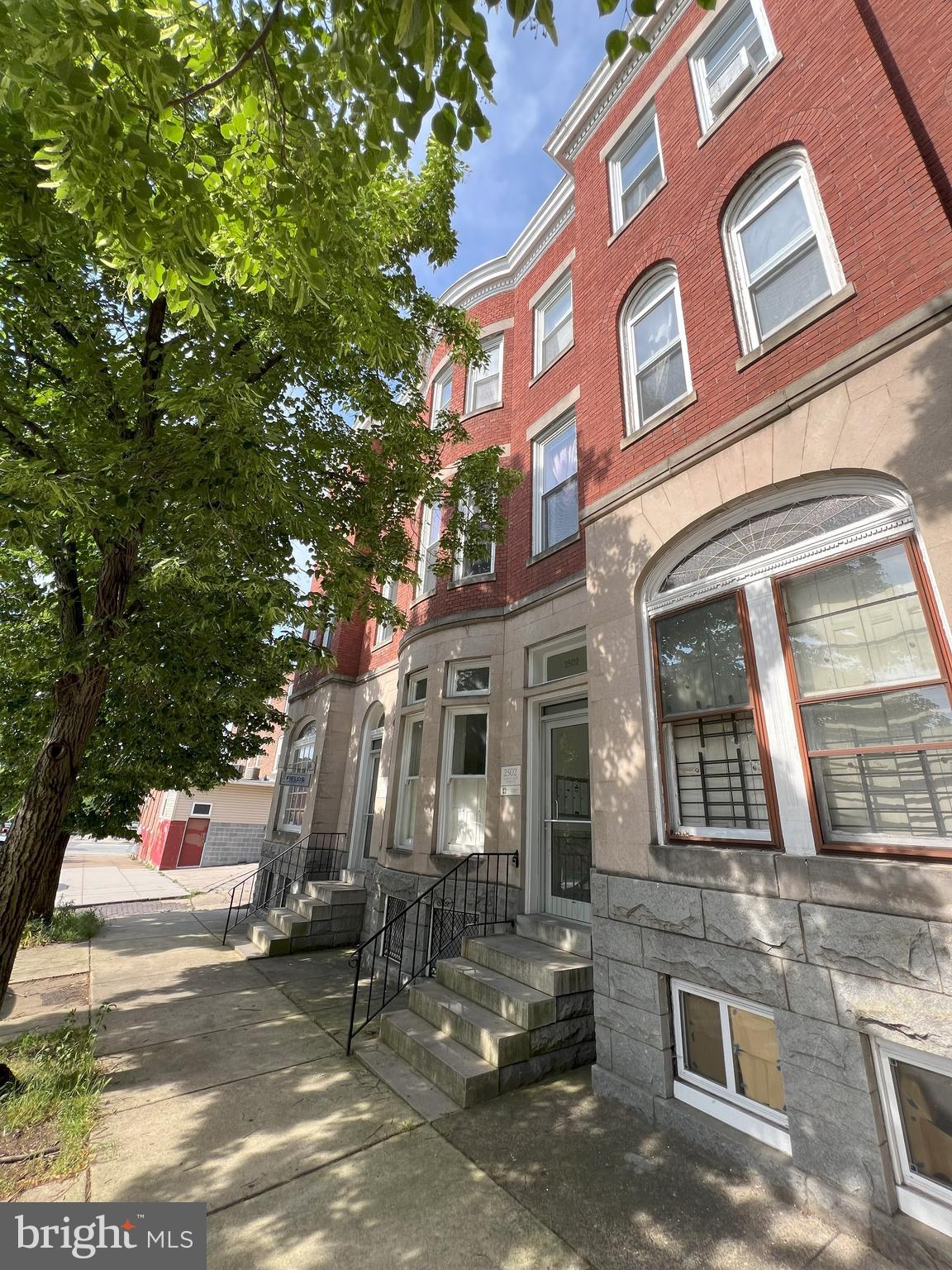 2500-2502 MARYLAND AVENUE