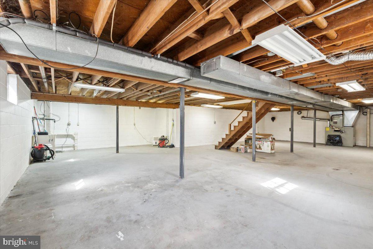 SPRING VIEW ESTATES - Residential