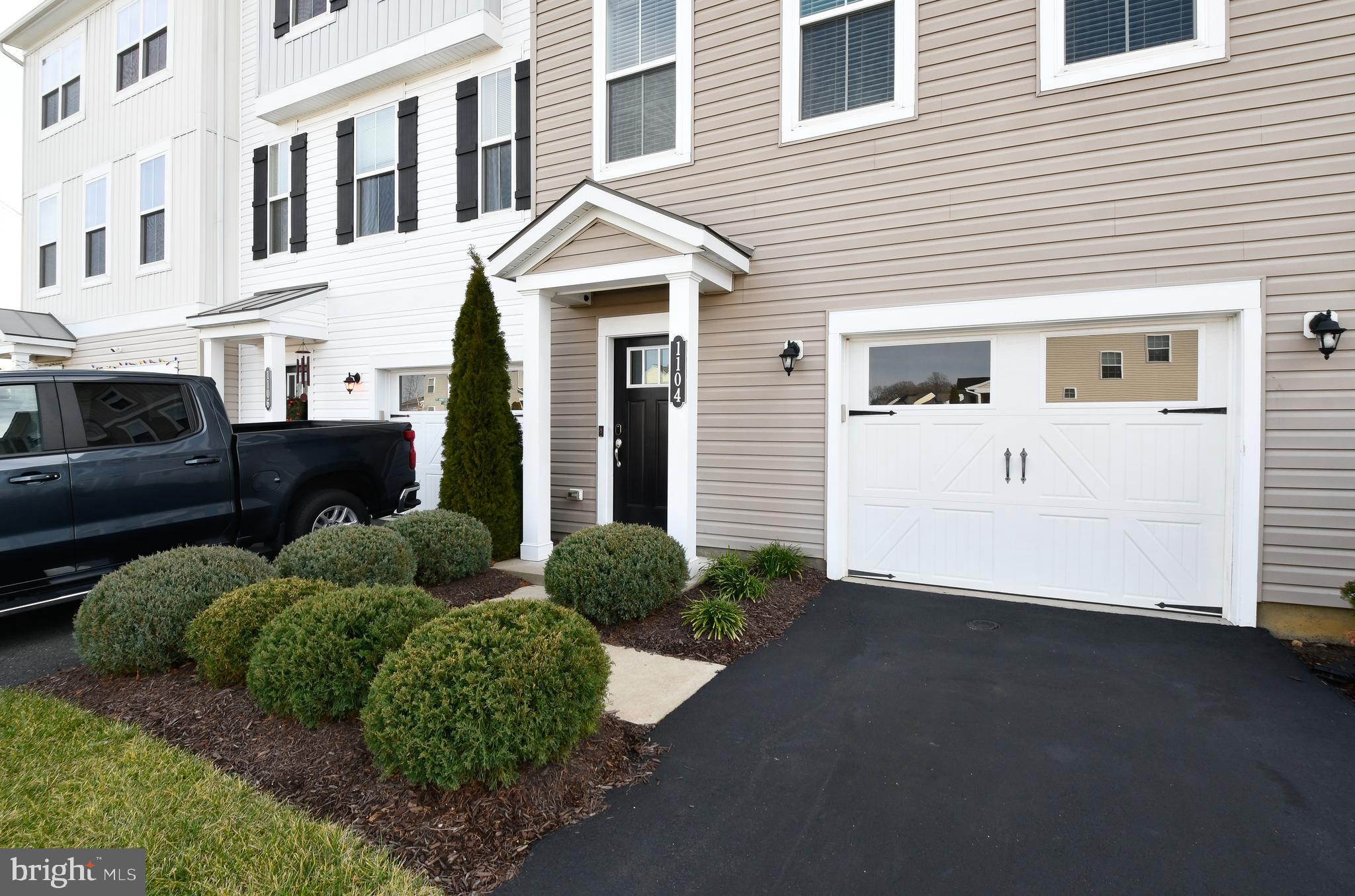 SUMMERFIELD - Residential Lease