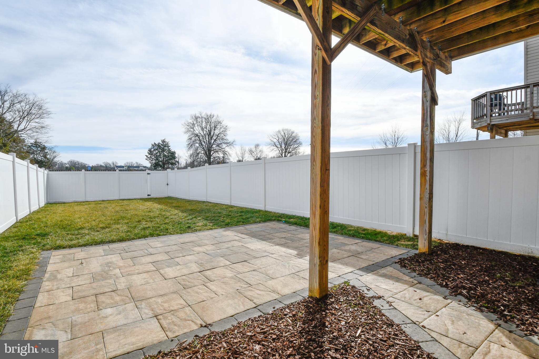 SUMMERFIELD - Residential Lease