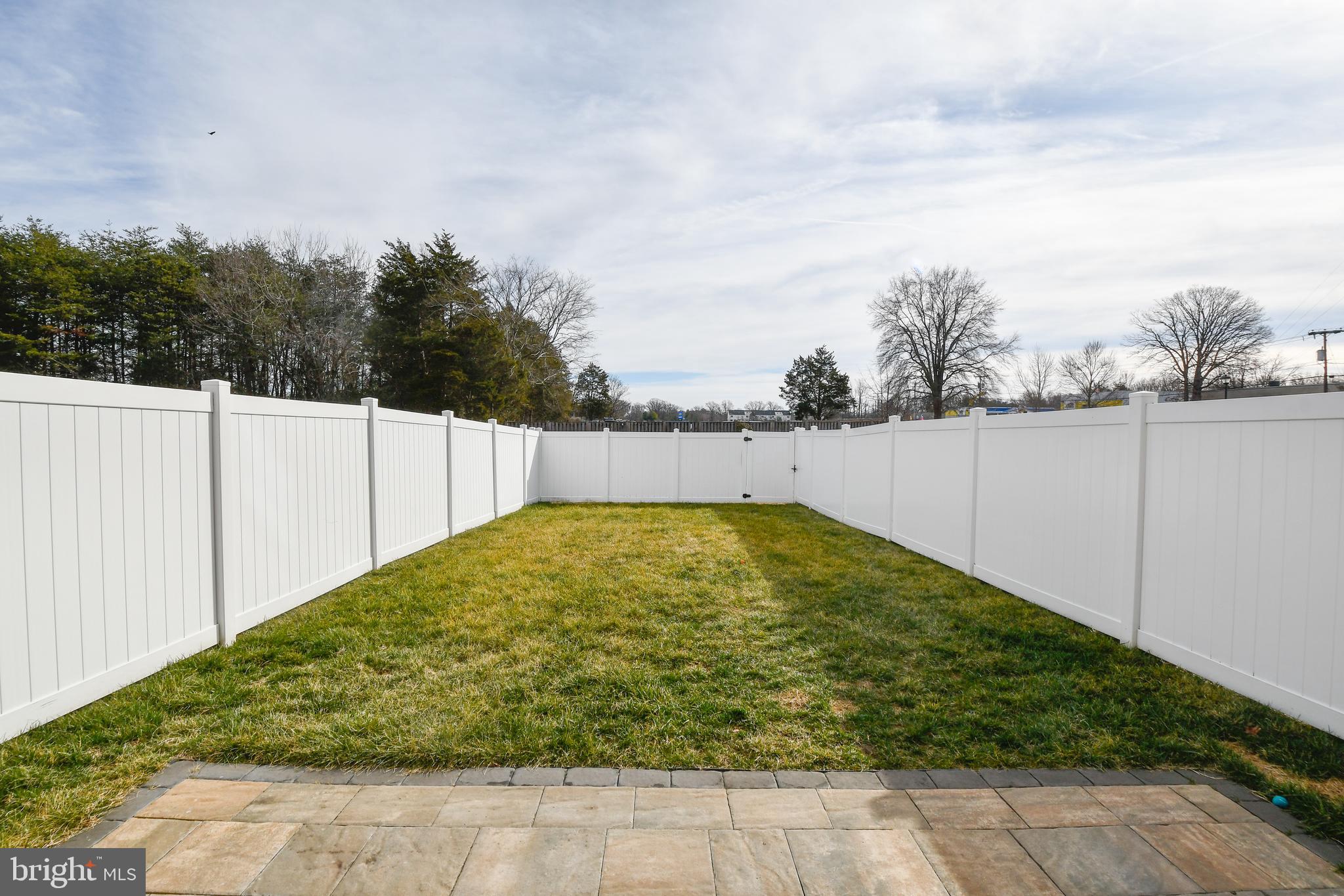 SUMMERFIELD - Residential Lease