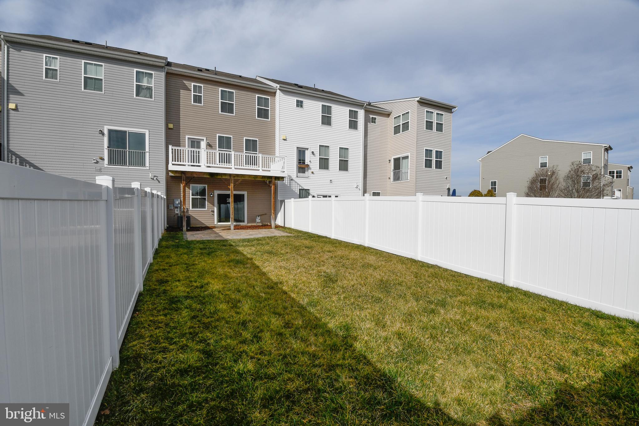 SUMMERFIELD - Residential Lease