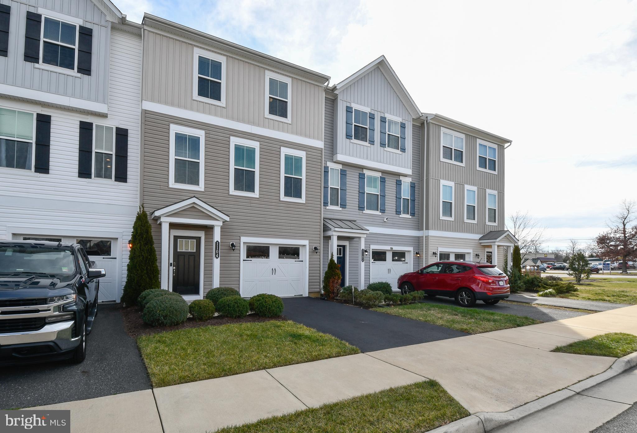 SUMMERFIELD - Residential Lease