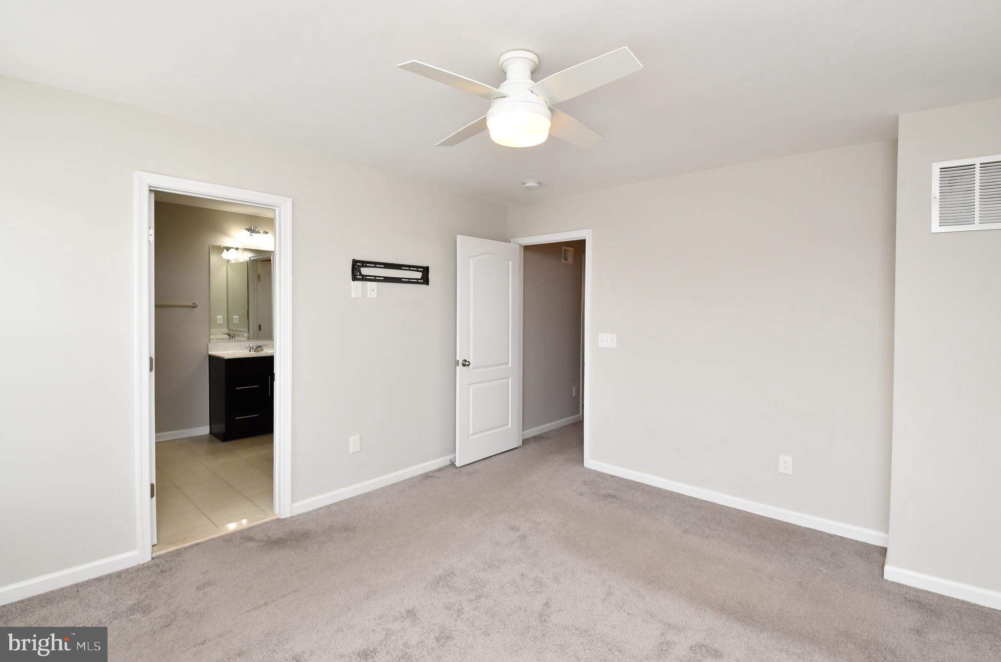 SUMMERFIELD - Residential Lease