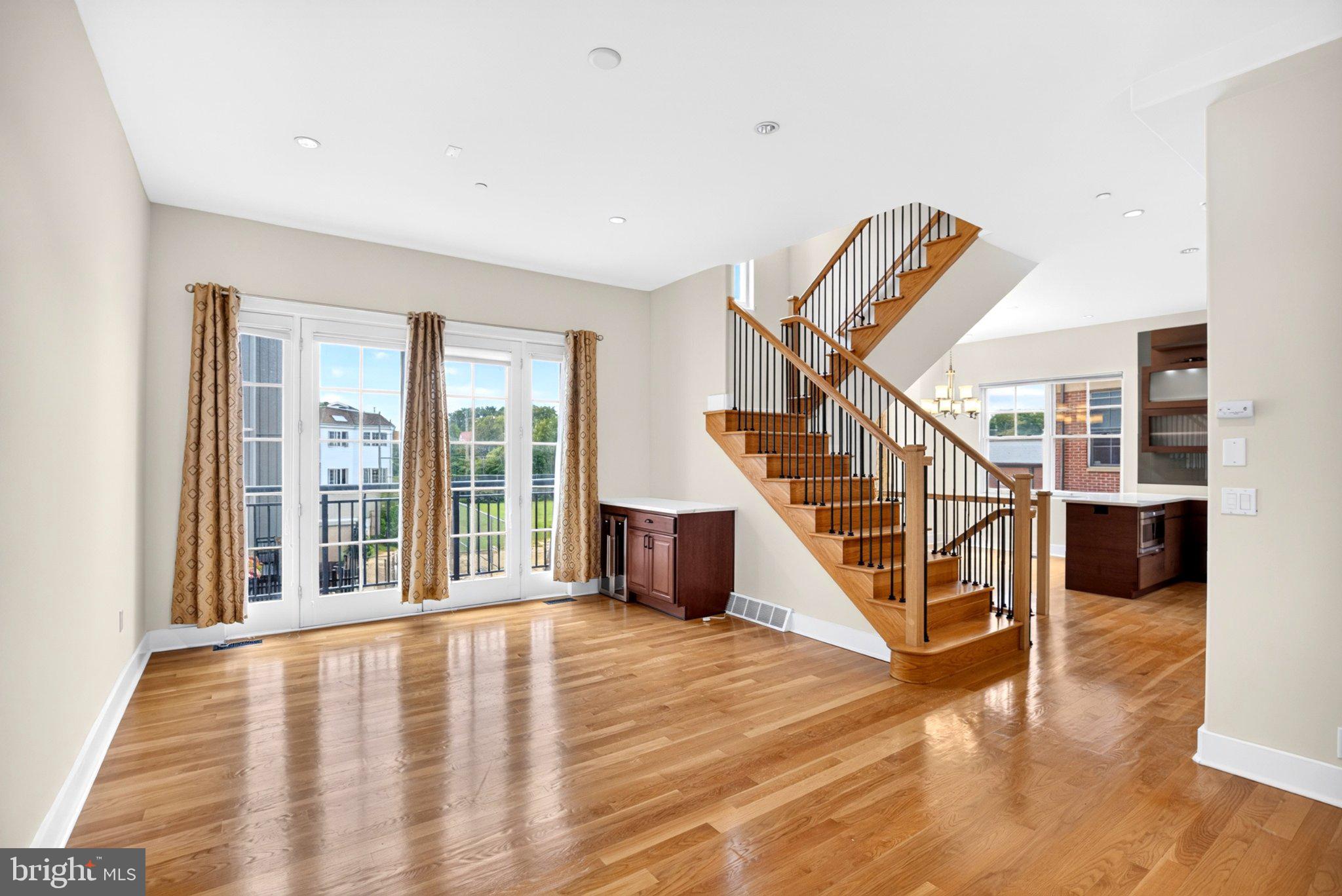133 SALTER STREET