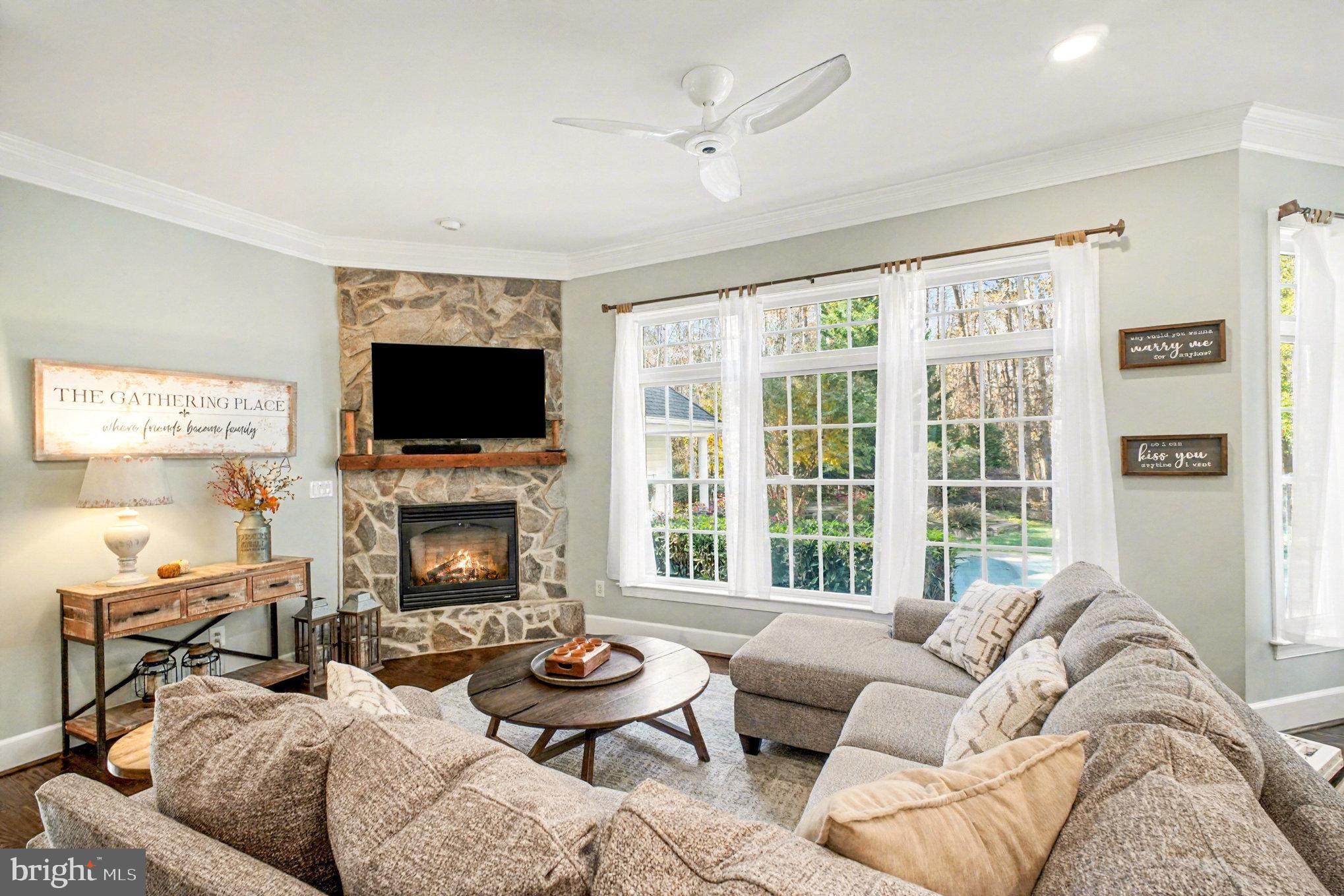 FAWN LAKE - Residential