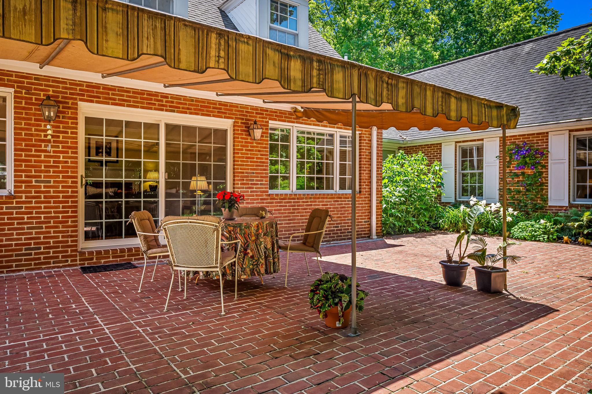 HOMELAND HISTORIC DISTRICT - Residential