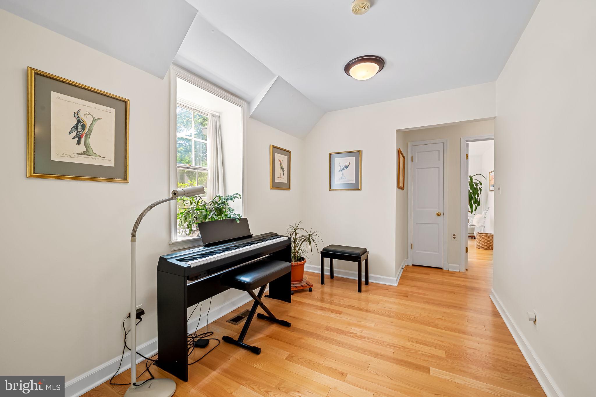 HOMELAND HISTORIC DISTRICT - Residential