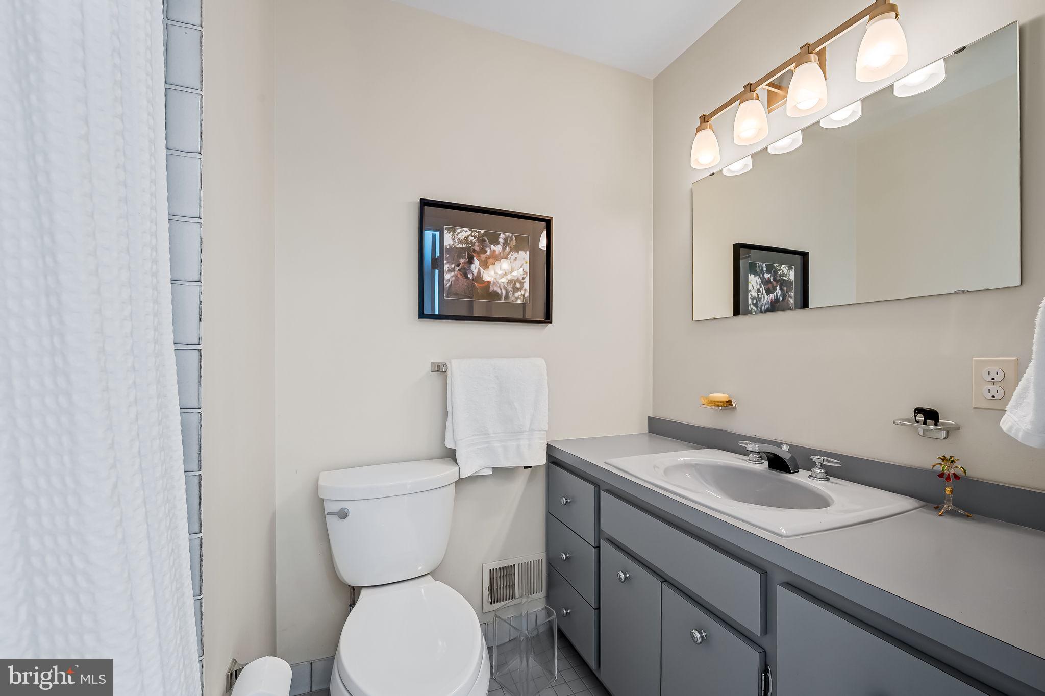 HOMELAND HISTORIC DISTRICT - Residential