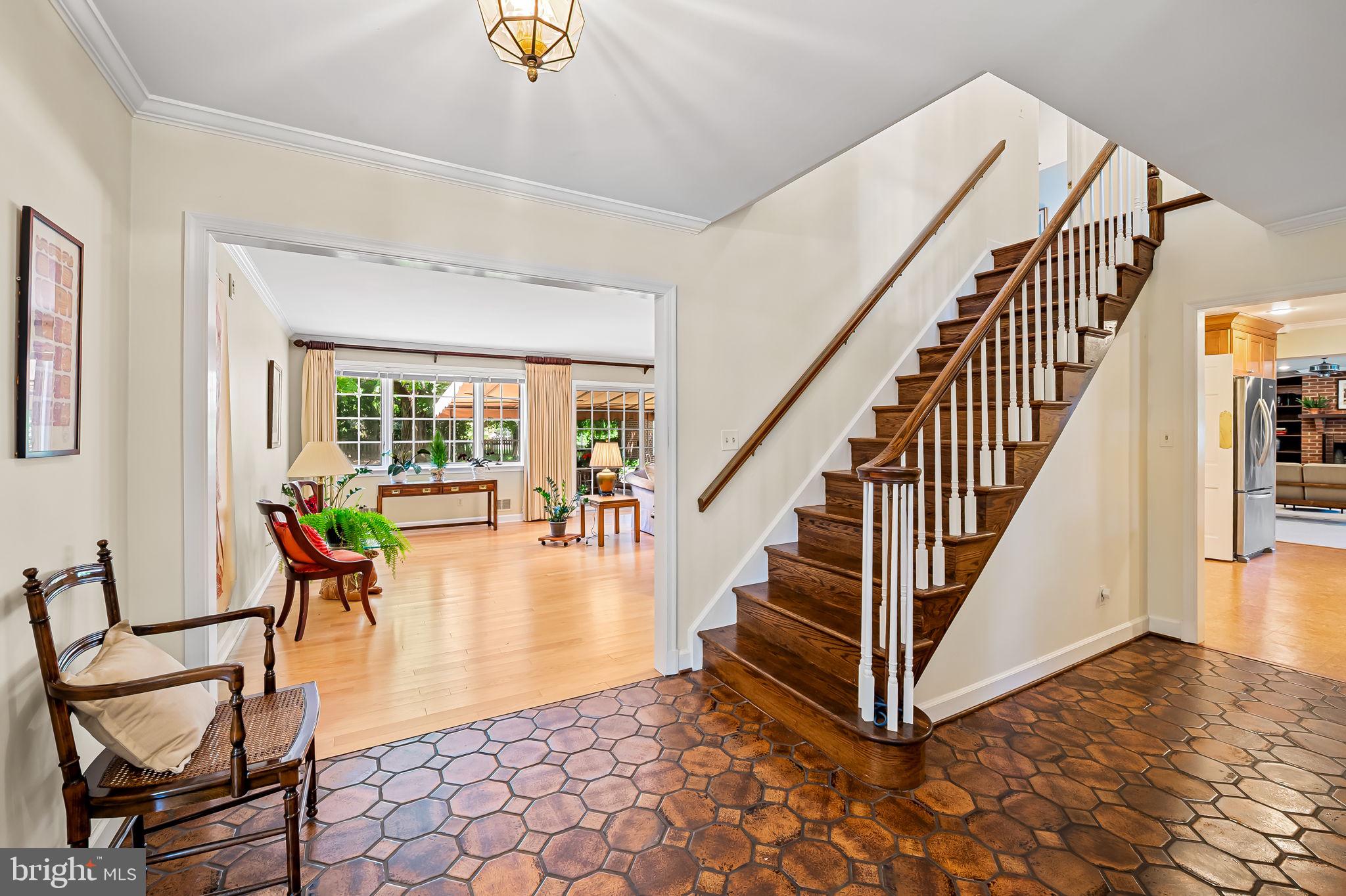 HOMELAND HISTORIC DISTRICT - Residential