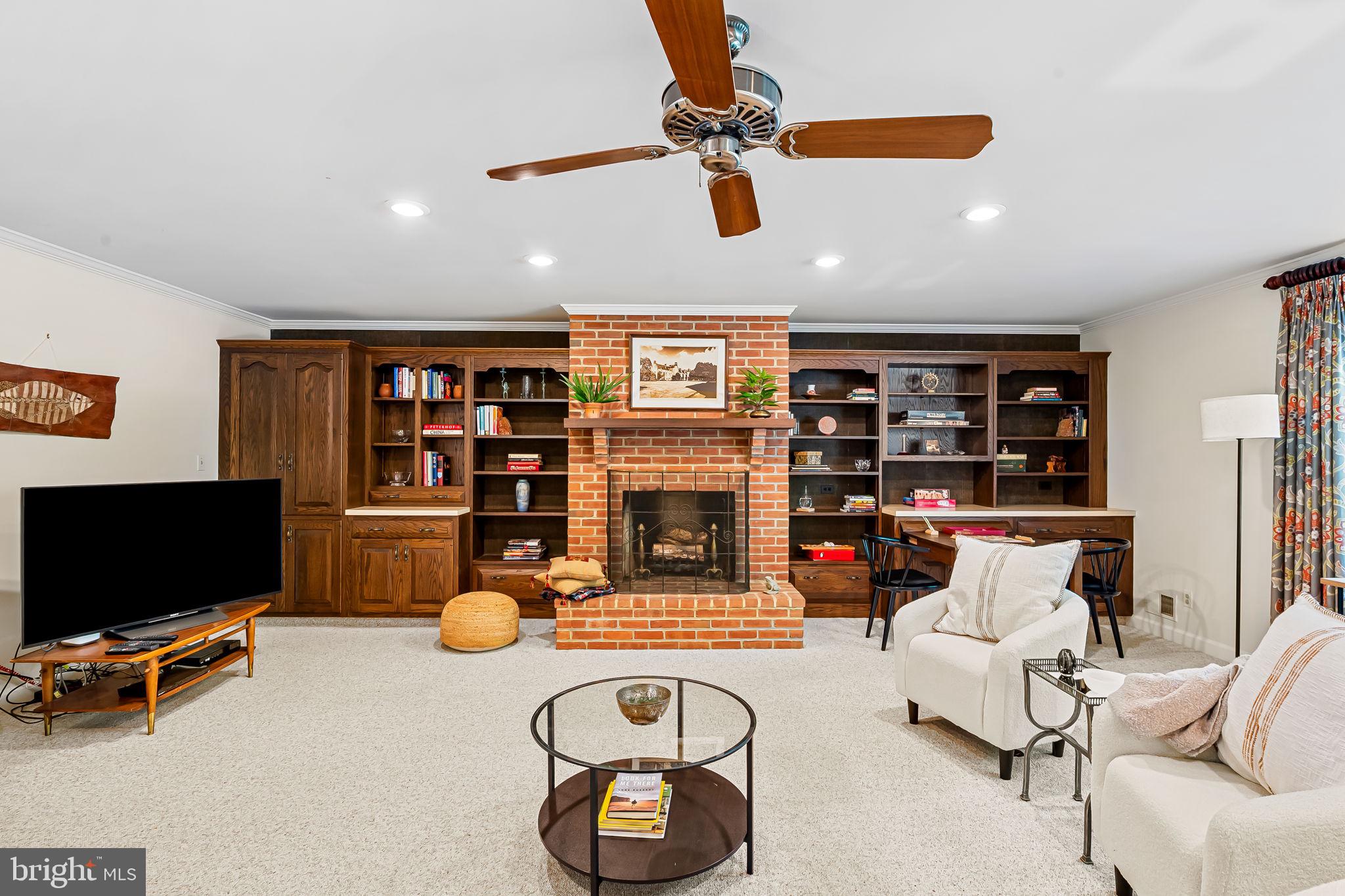 HOMELAND HISTORIC DISTRICT - Residential