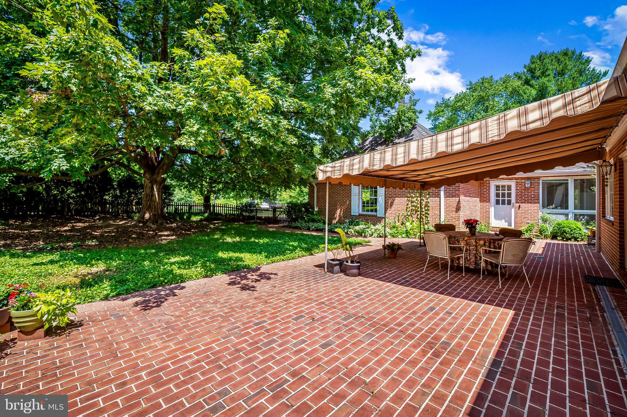 HOMELAND HISTORIC DISTRICT - Residential