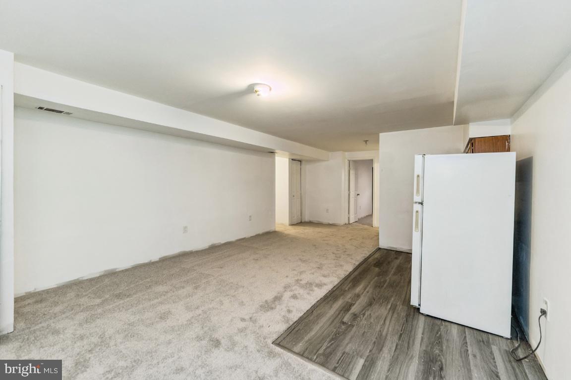 ROLLING MEADOWS SUB - Residential