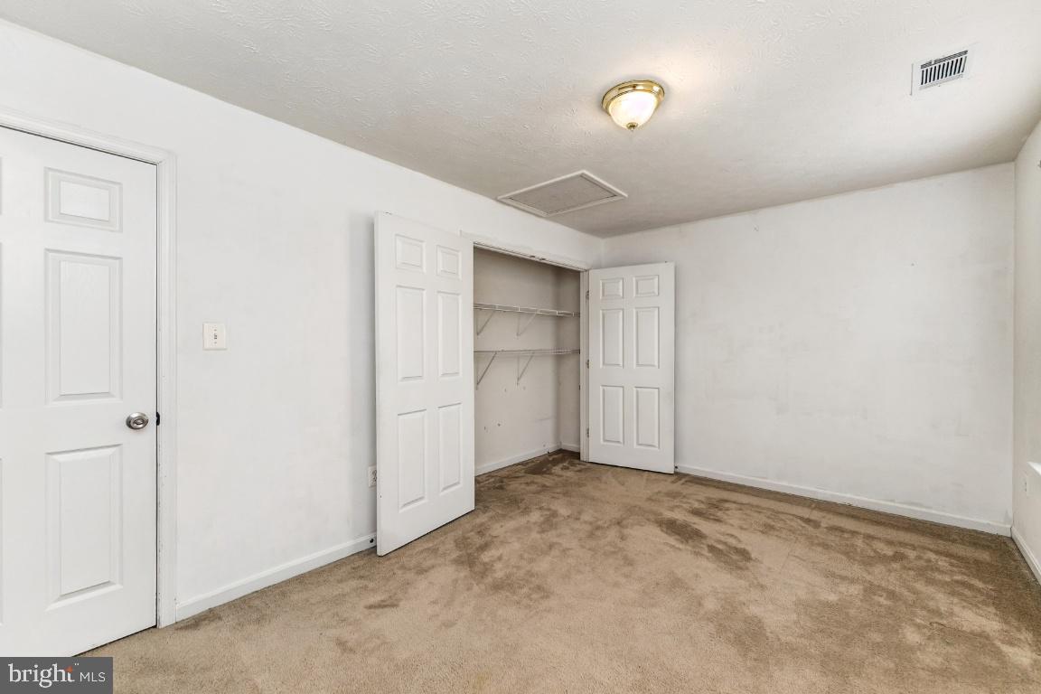 ROLLING MEADOWS SUB - Residential