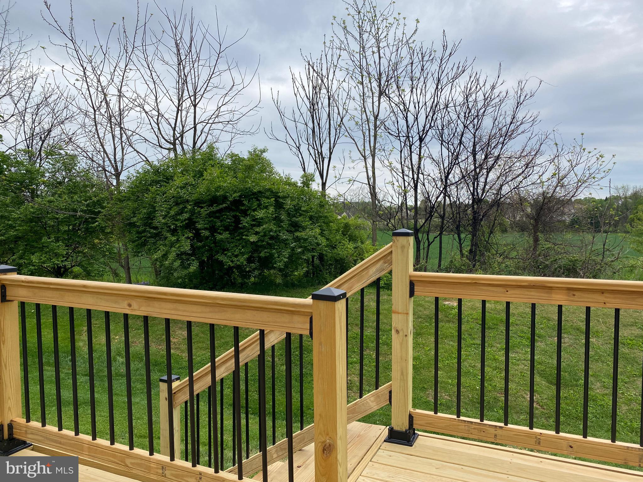 15 WEISER COURT