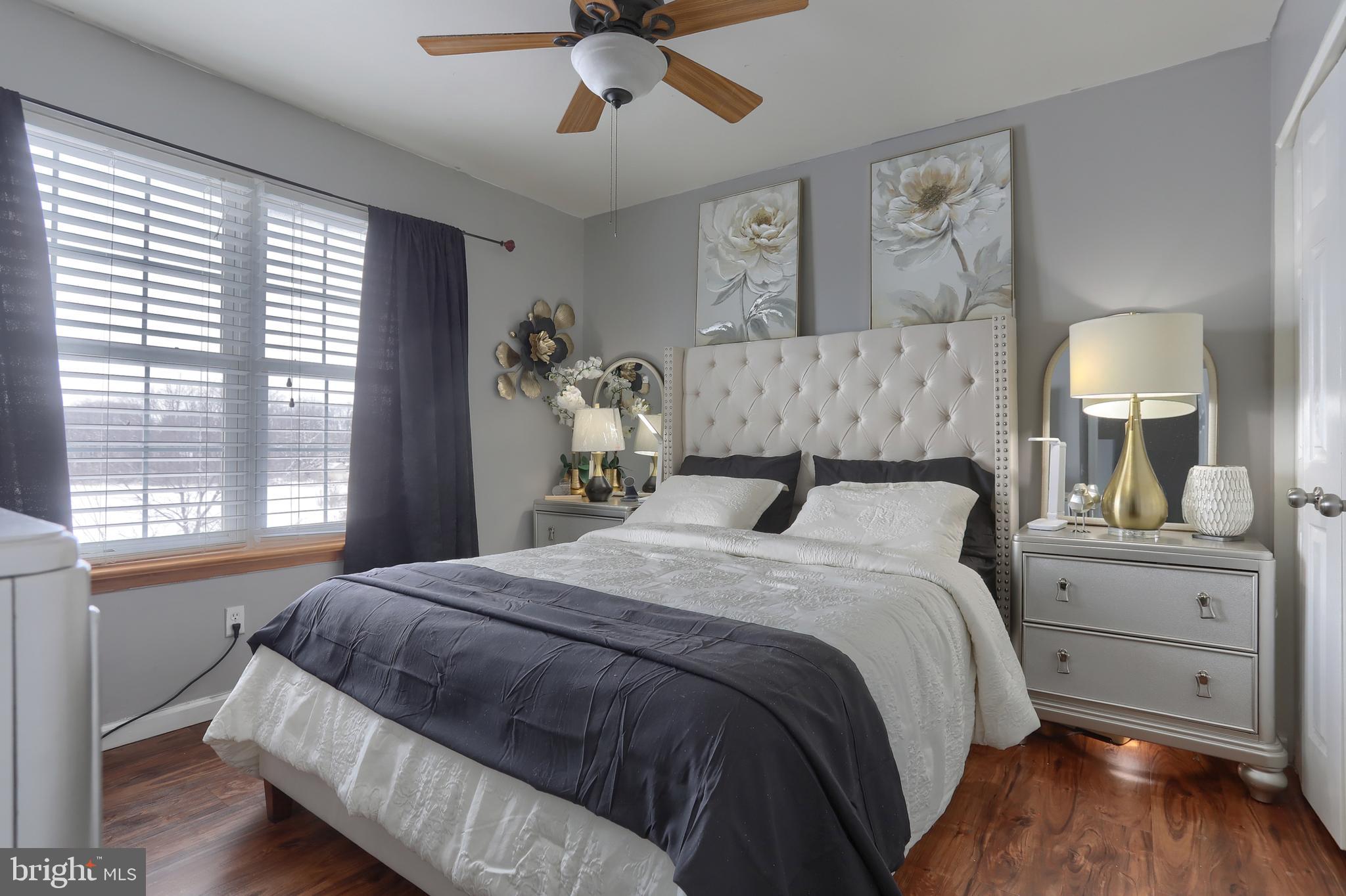 WEISER COURT - Residential