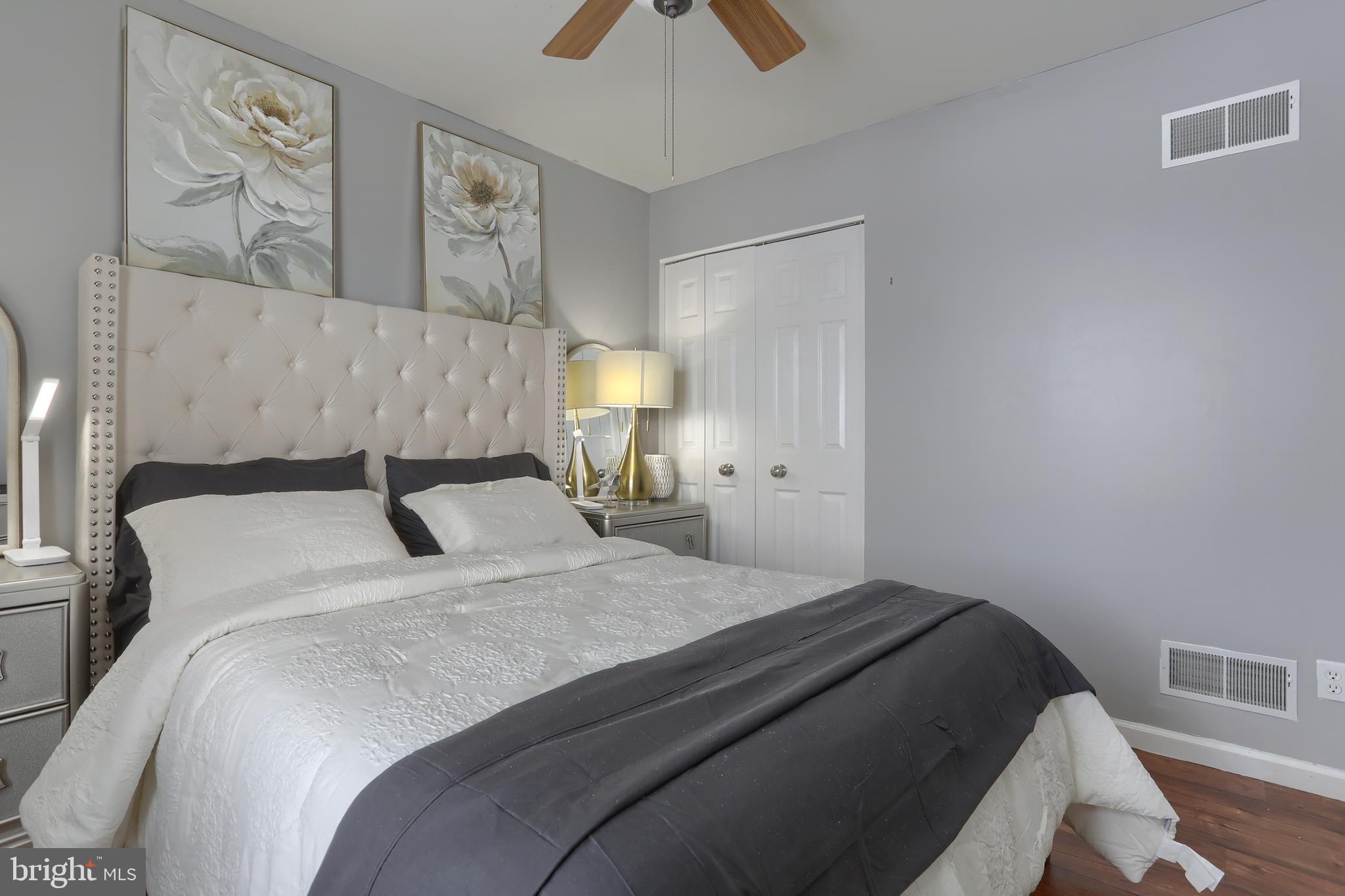 WEISER COURT - Residential