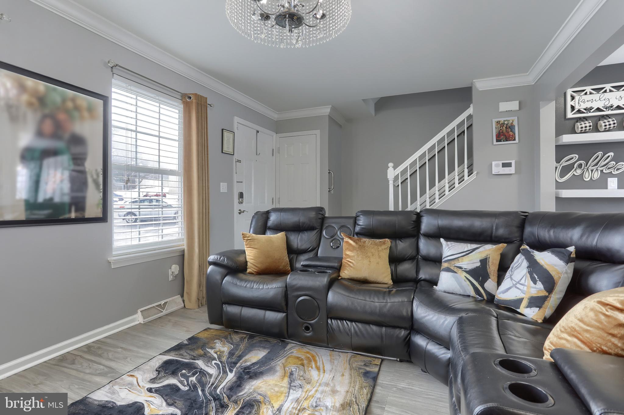 WEISER COURT - Residential