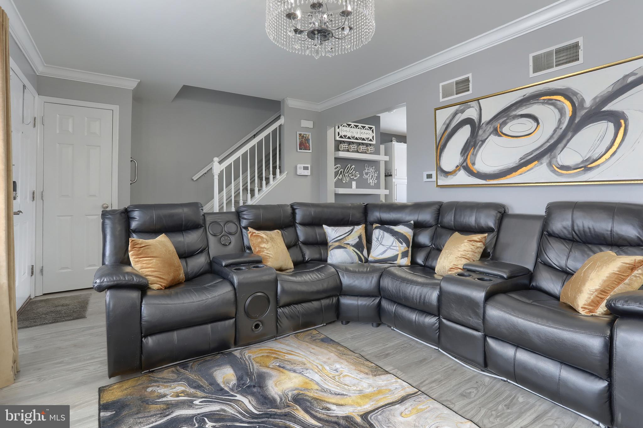 WEISER COURT - Residential