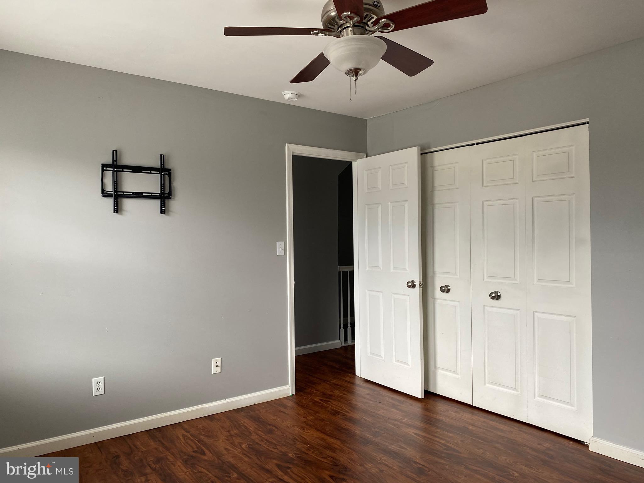 WEISER COURT - Residential