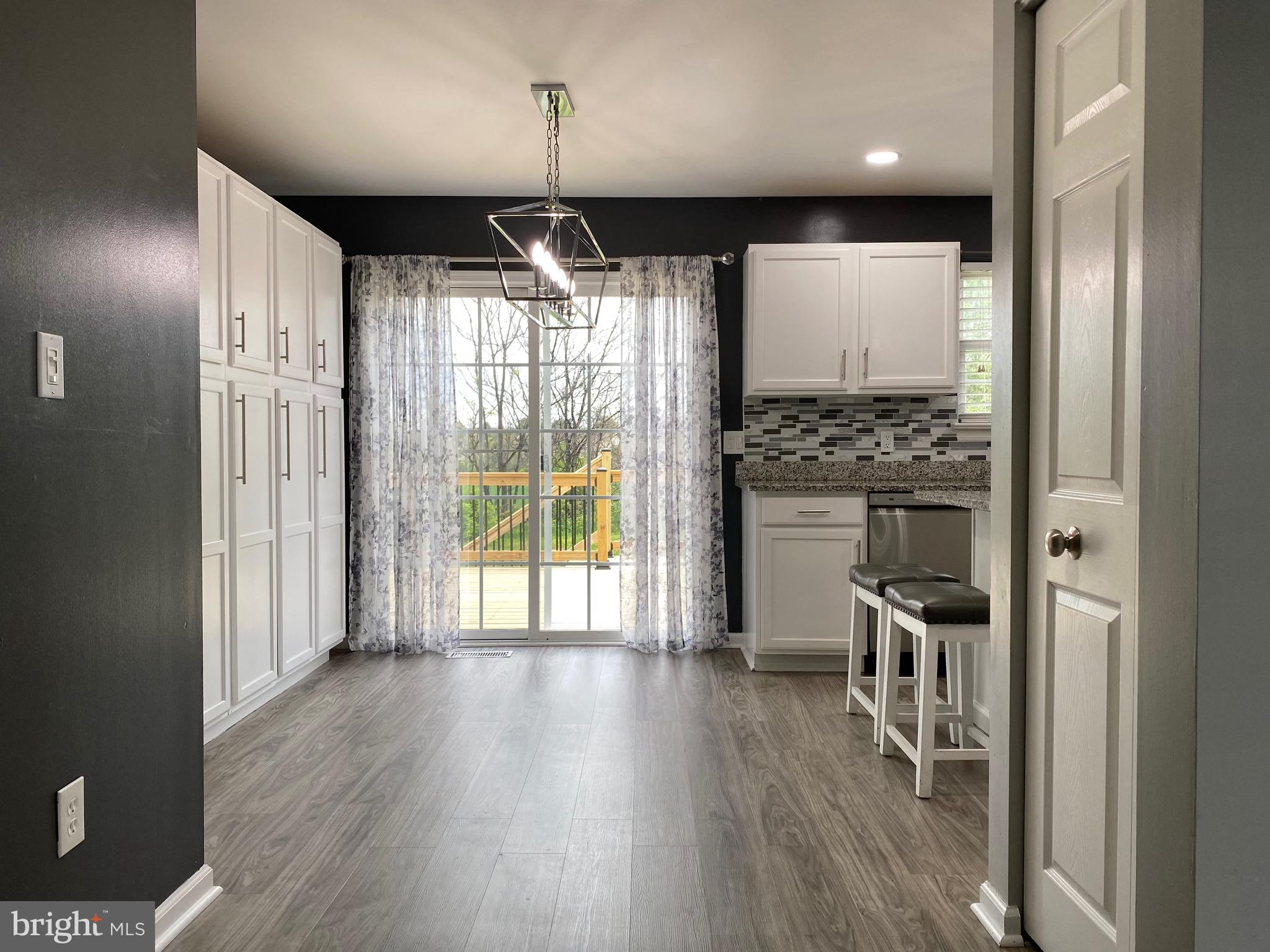 WEISER COURT - Residential