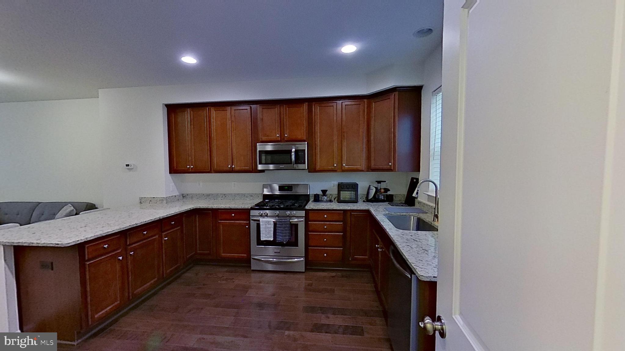 MAGNOLIA PARK AT WILDEWOOD - Residential Lease