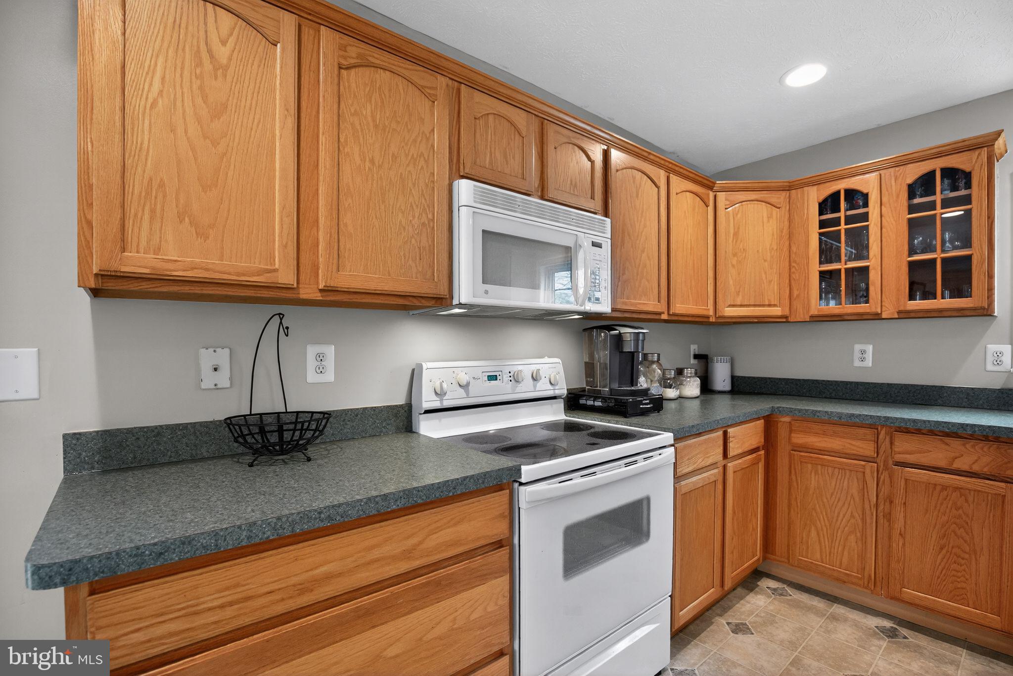 NORTH CHASE - Residential