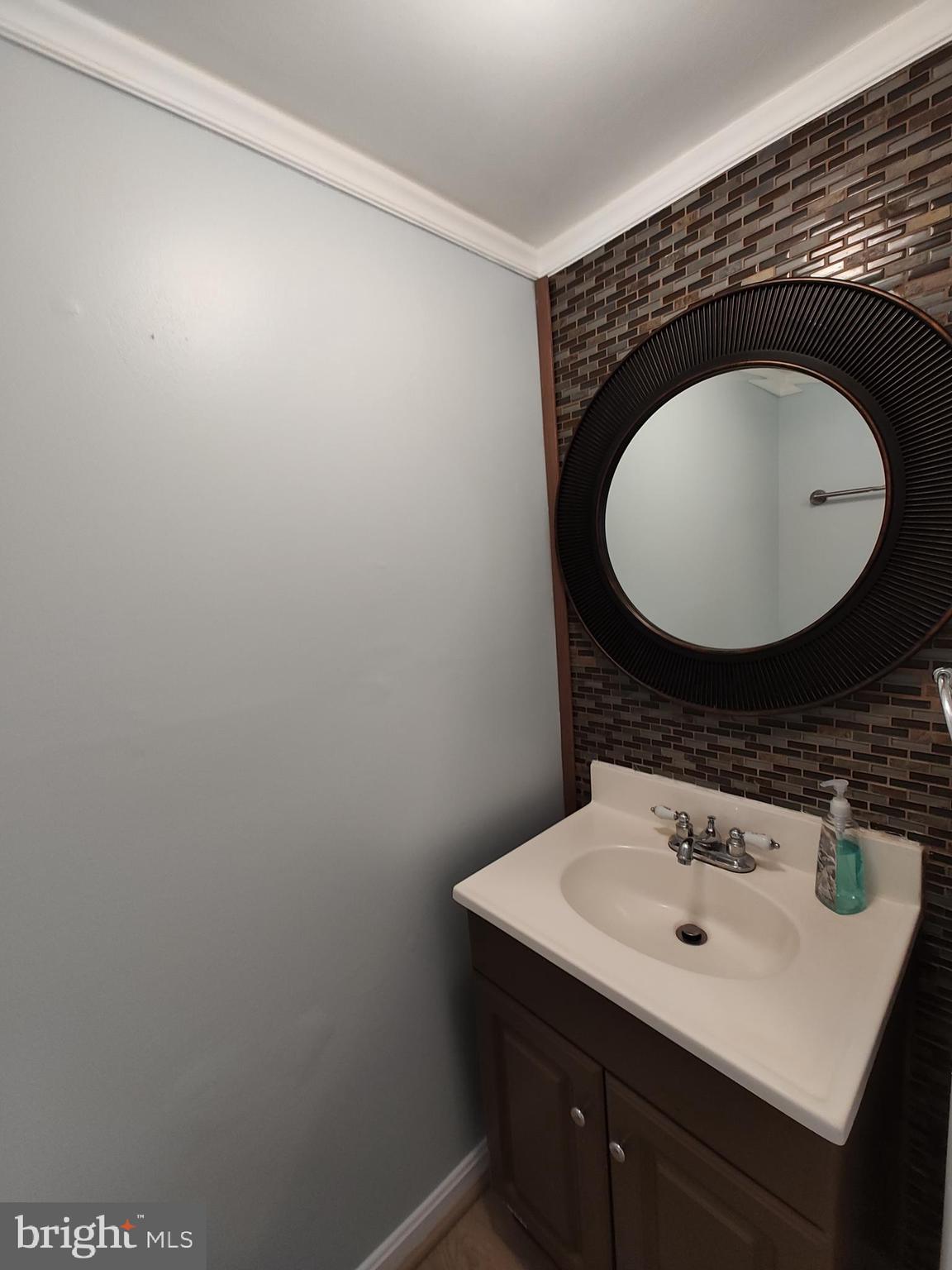 RUMSEY ISLAND - Residential