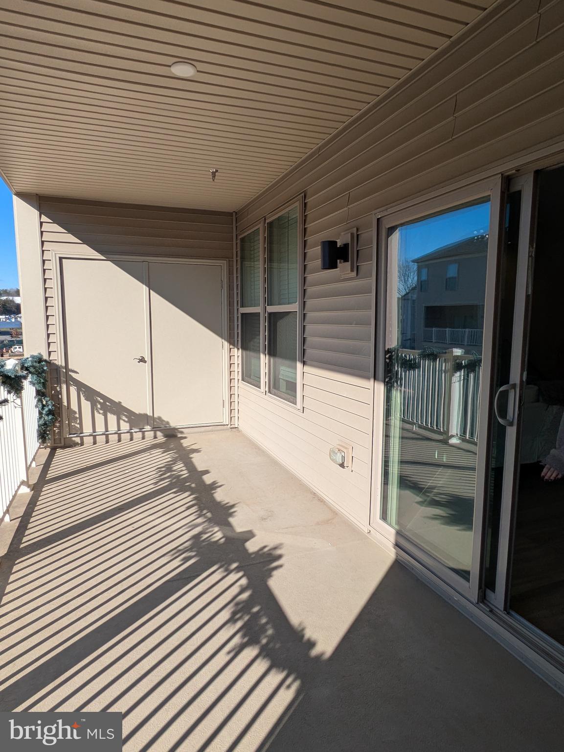 VILLAGE AT MANASSAS PARK - Residential Lease