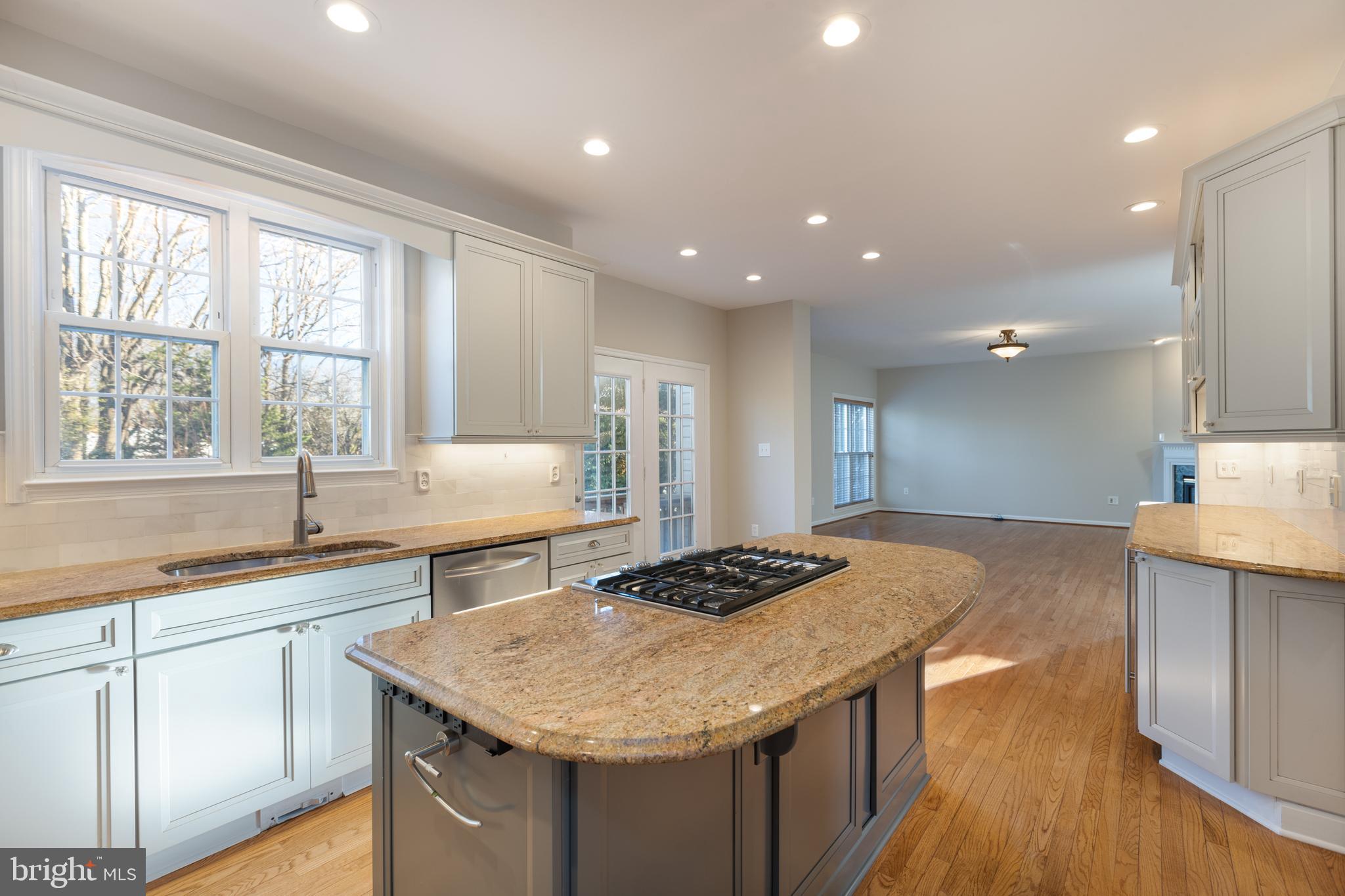 HIGHGROVE ESTATES - Residential