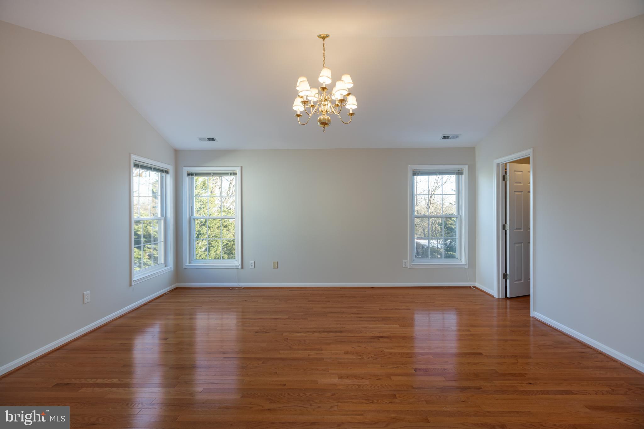 HIGHGROVE ESTATES - Residential