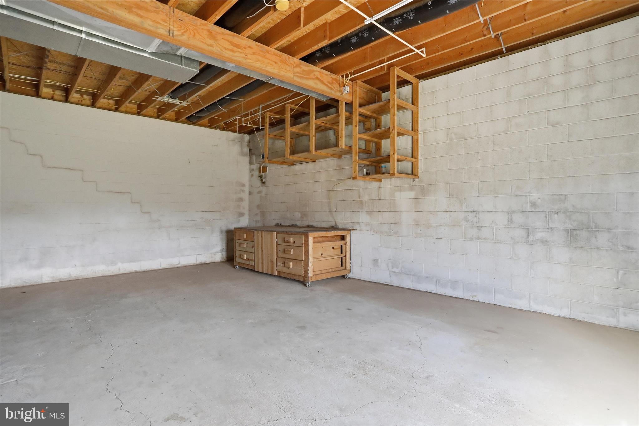 SUNRISE SUMMIT - Residential