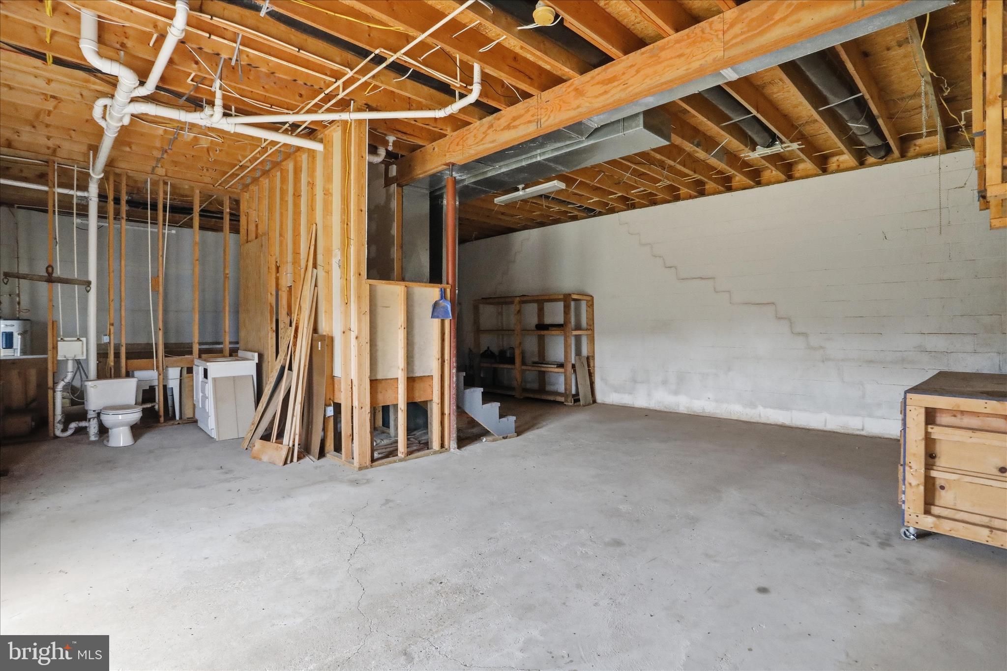 SUNRISE SUMMIT - Residential