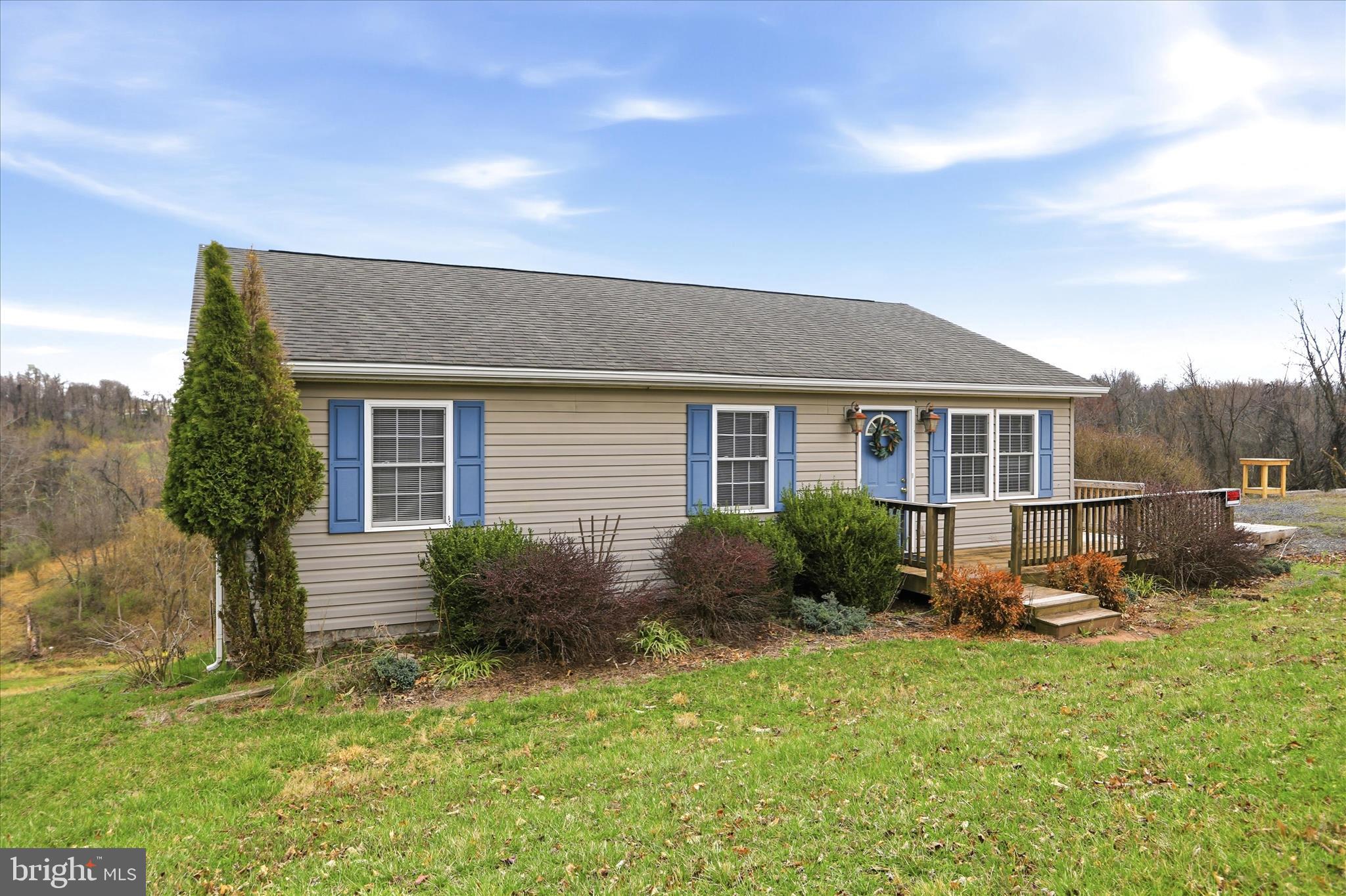 SUNRISE SUMMIT - Residential