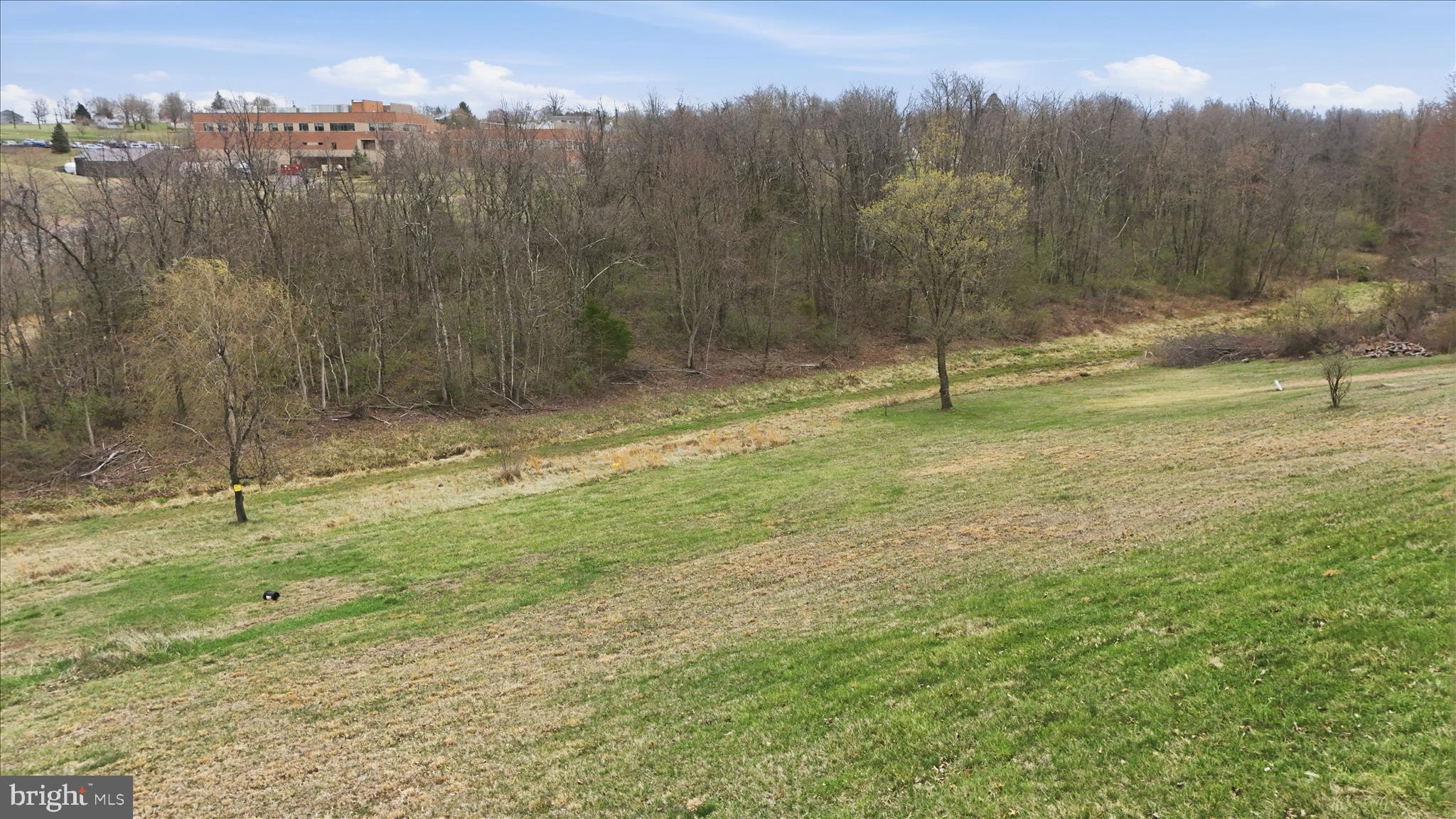 SUNRISE SUMMIT - Residential