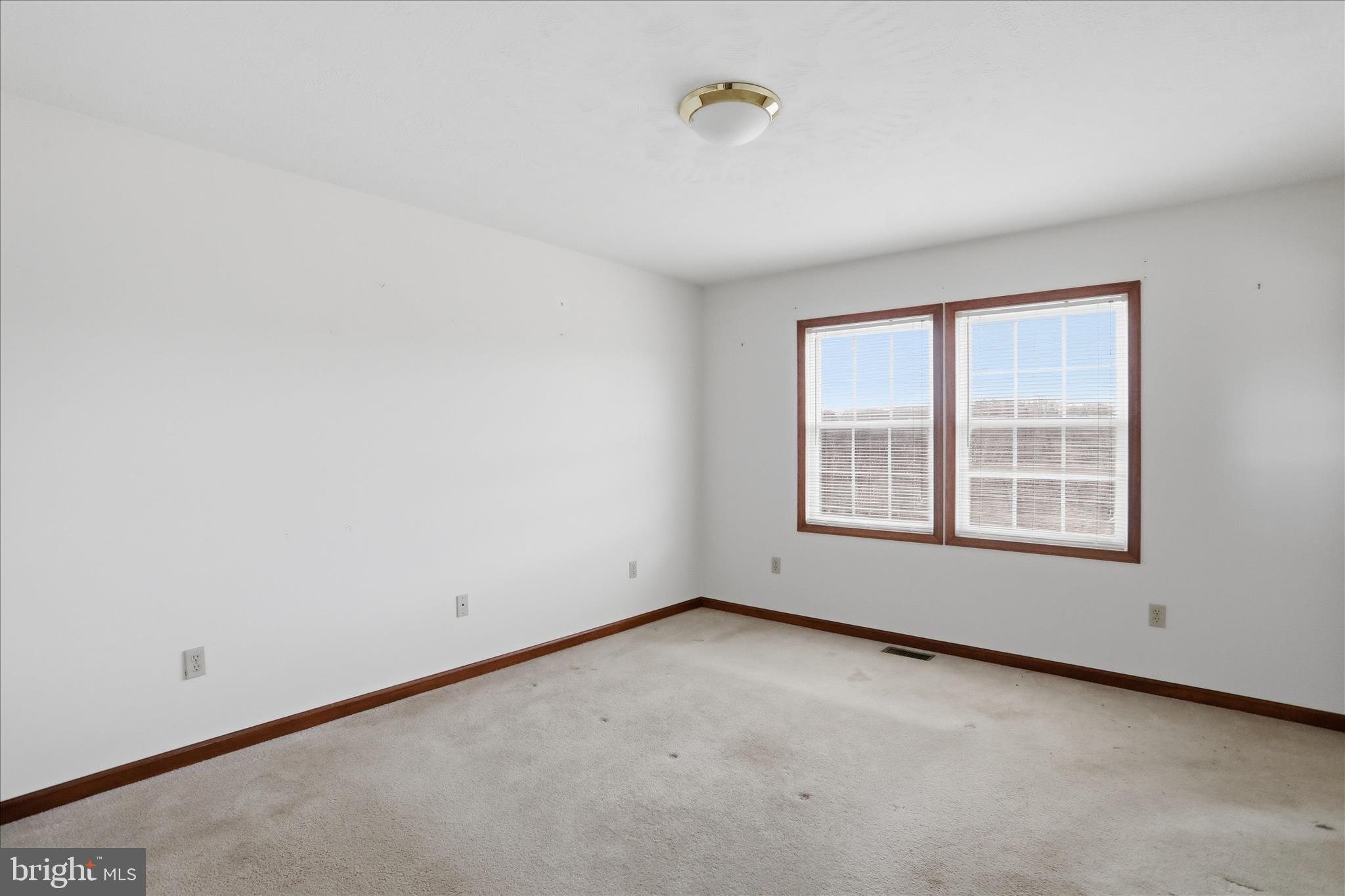 SUNRISE SUMMIT - Residential