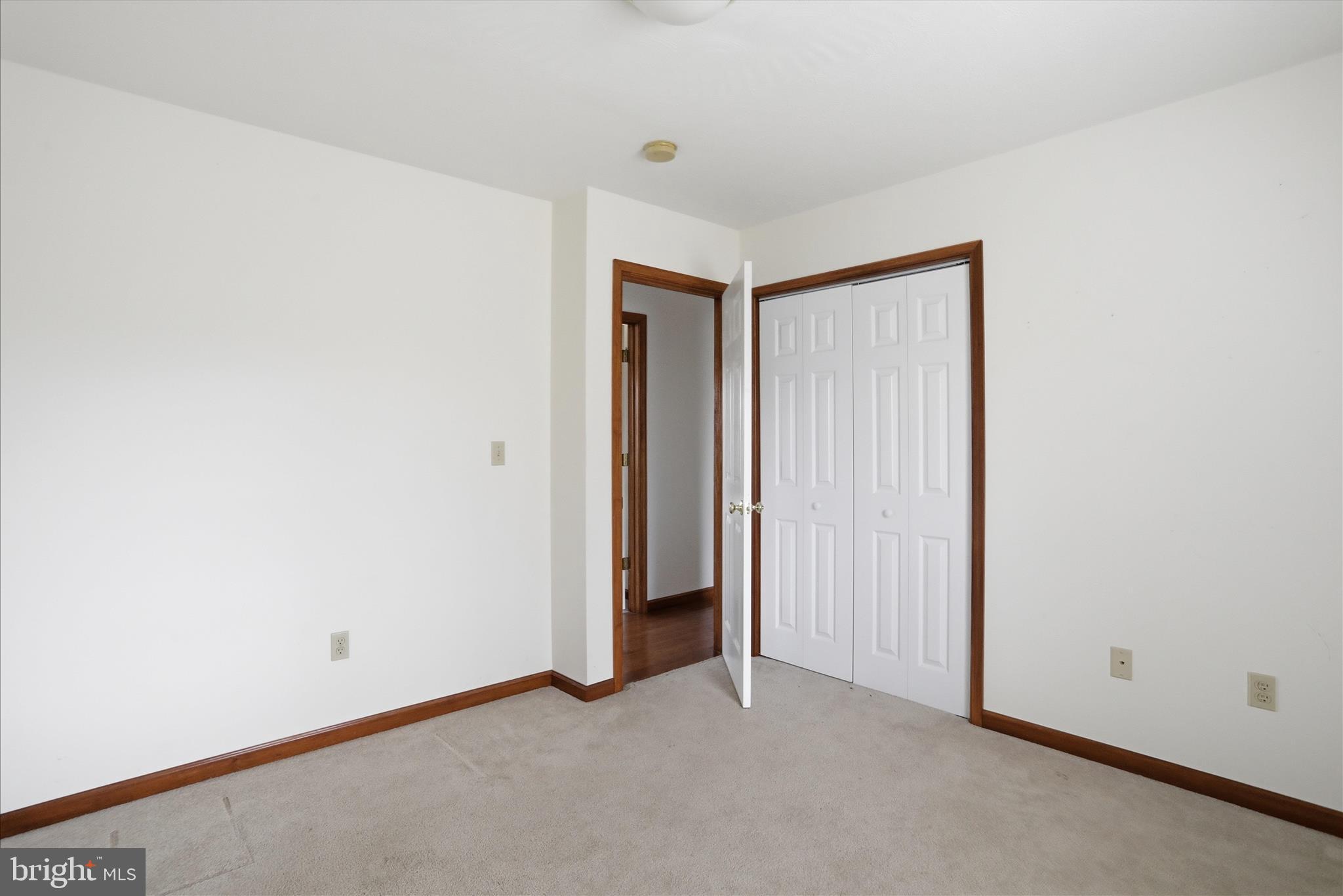 SUNRISE SUMMIT - Residential