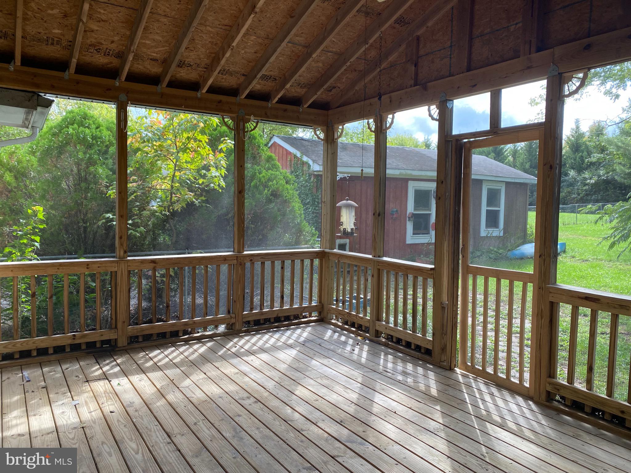 RIDGE POINT ESTATES - Residential