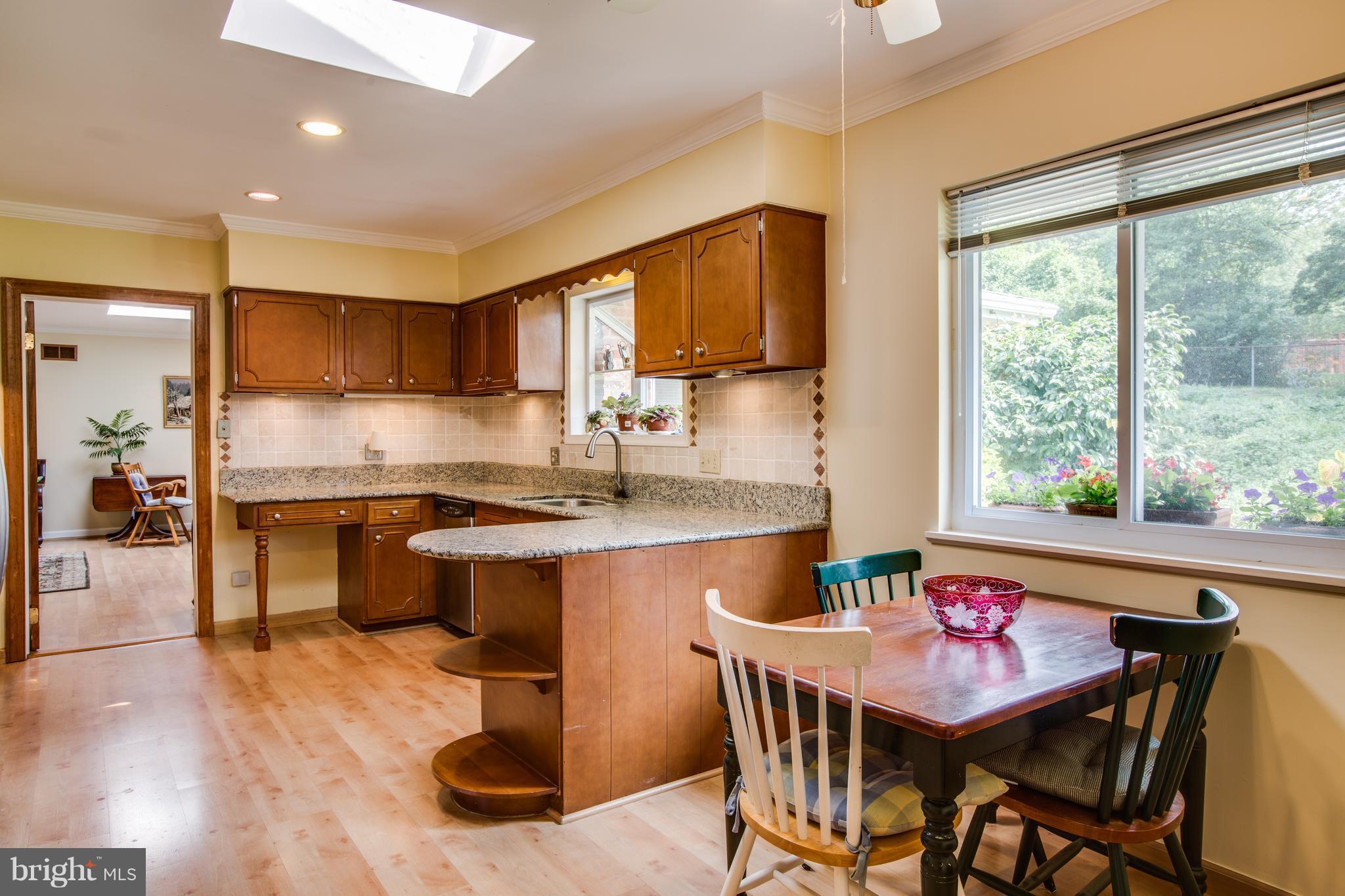 PINECREST - Residential