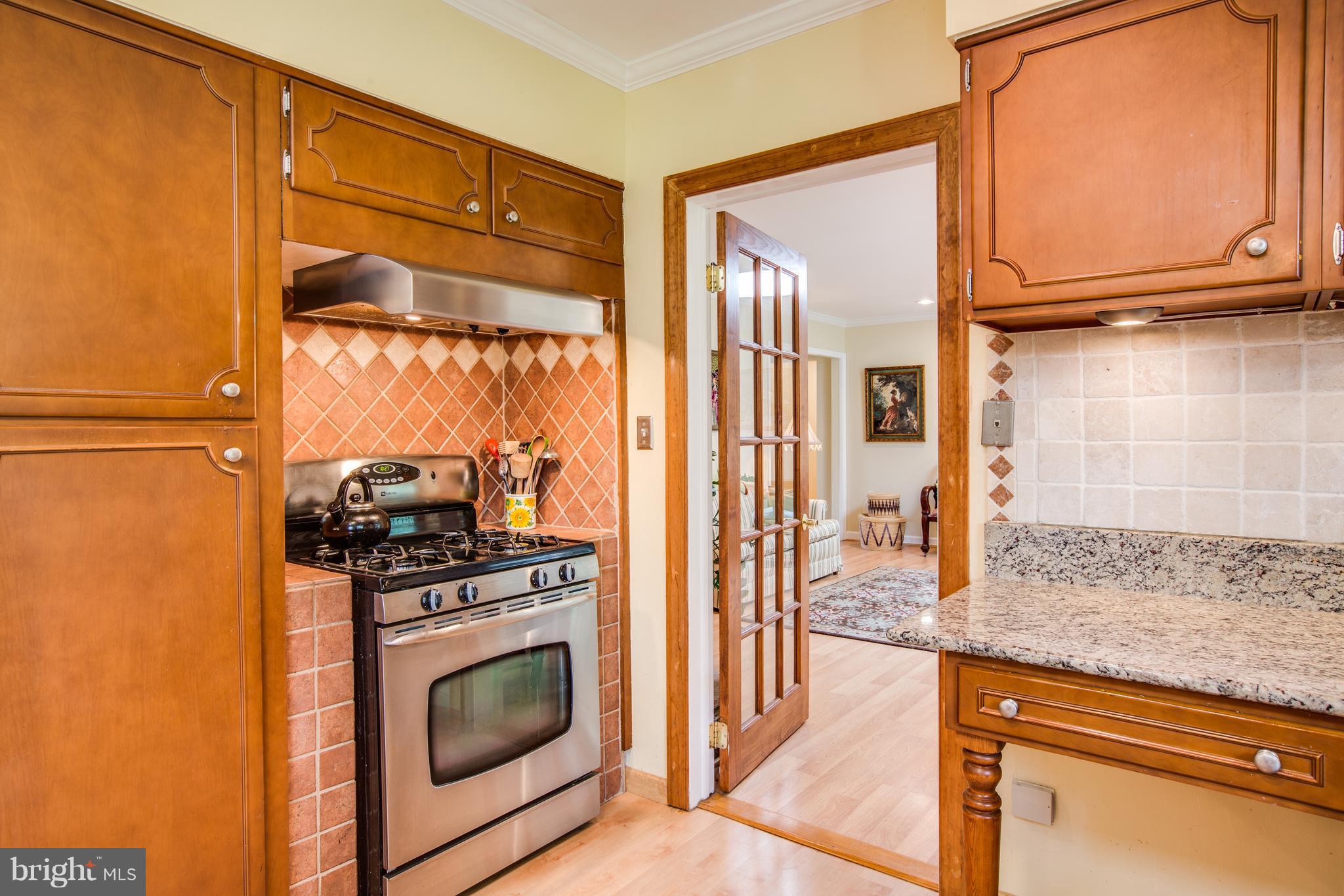 PINECREST - Residential