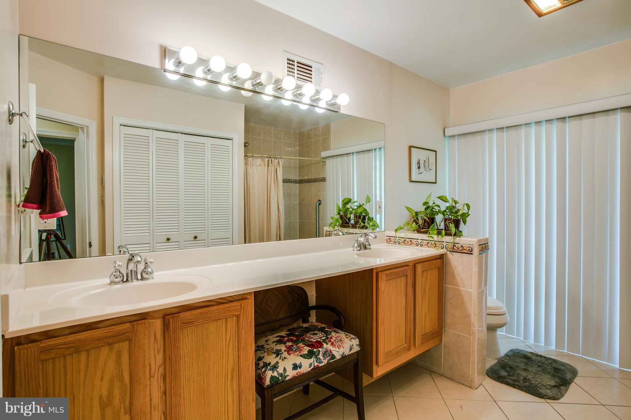 PINECREST - Residential