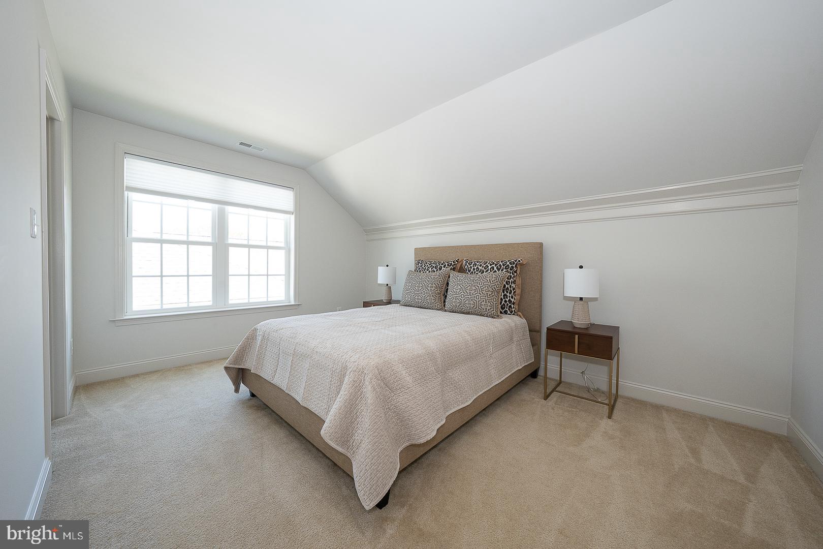 MEADOW GLEN - Residential