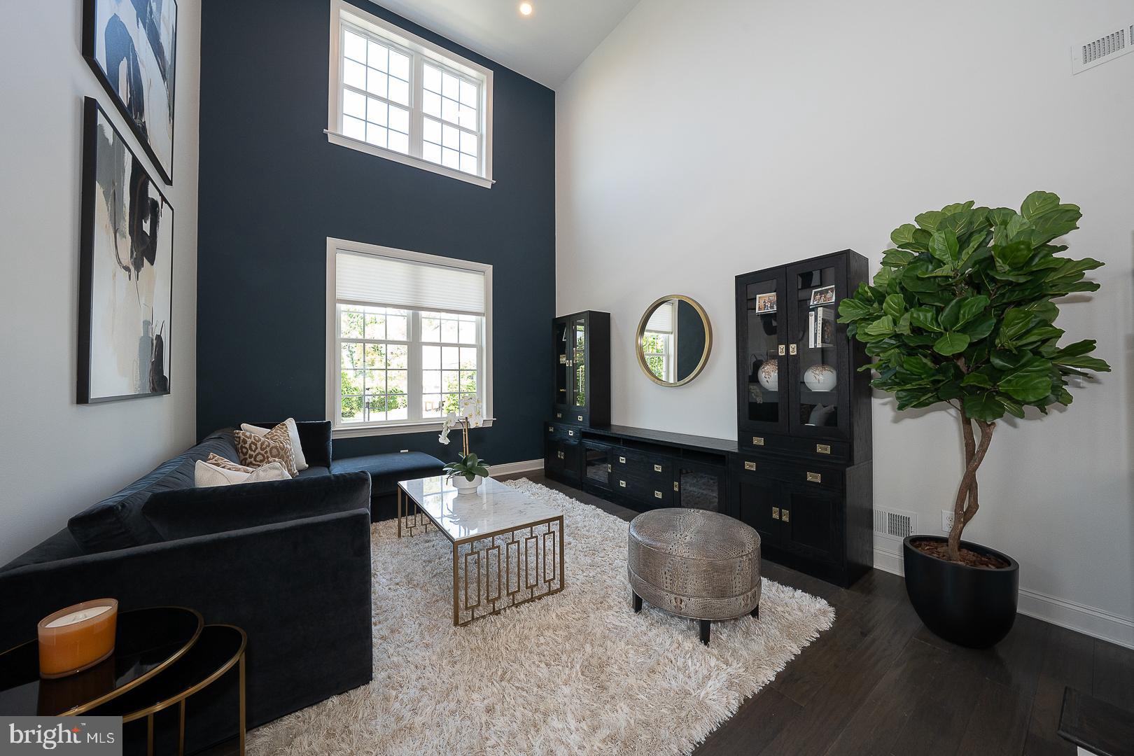 MEADOW GLEN - Residential
