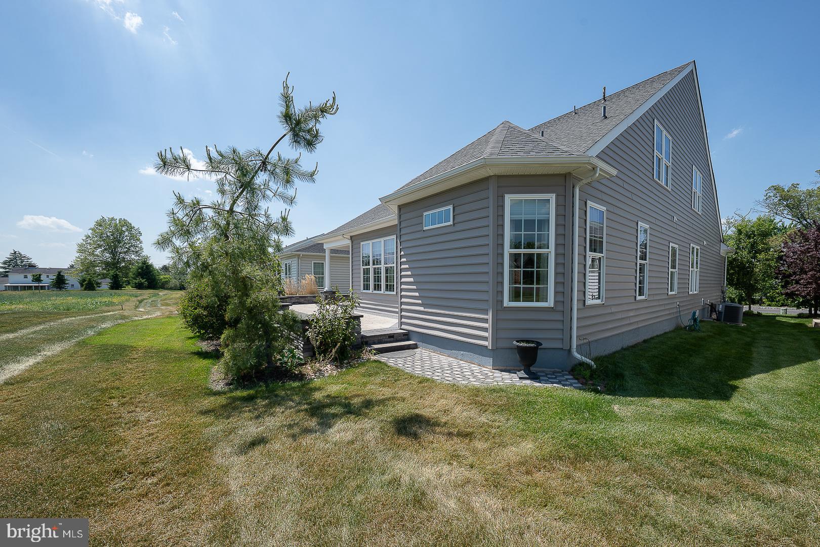 MEADOW GLEN - Residential