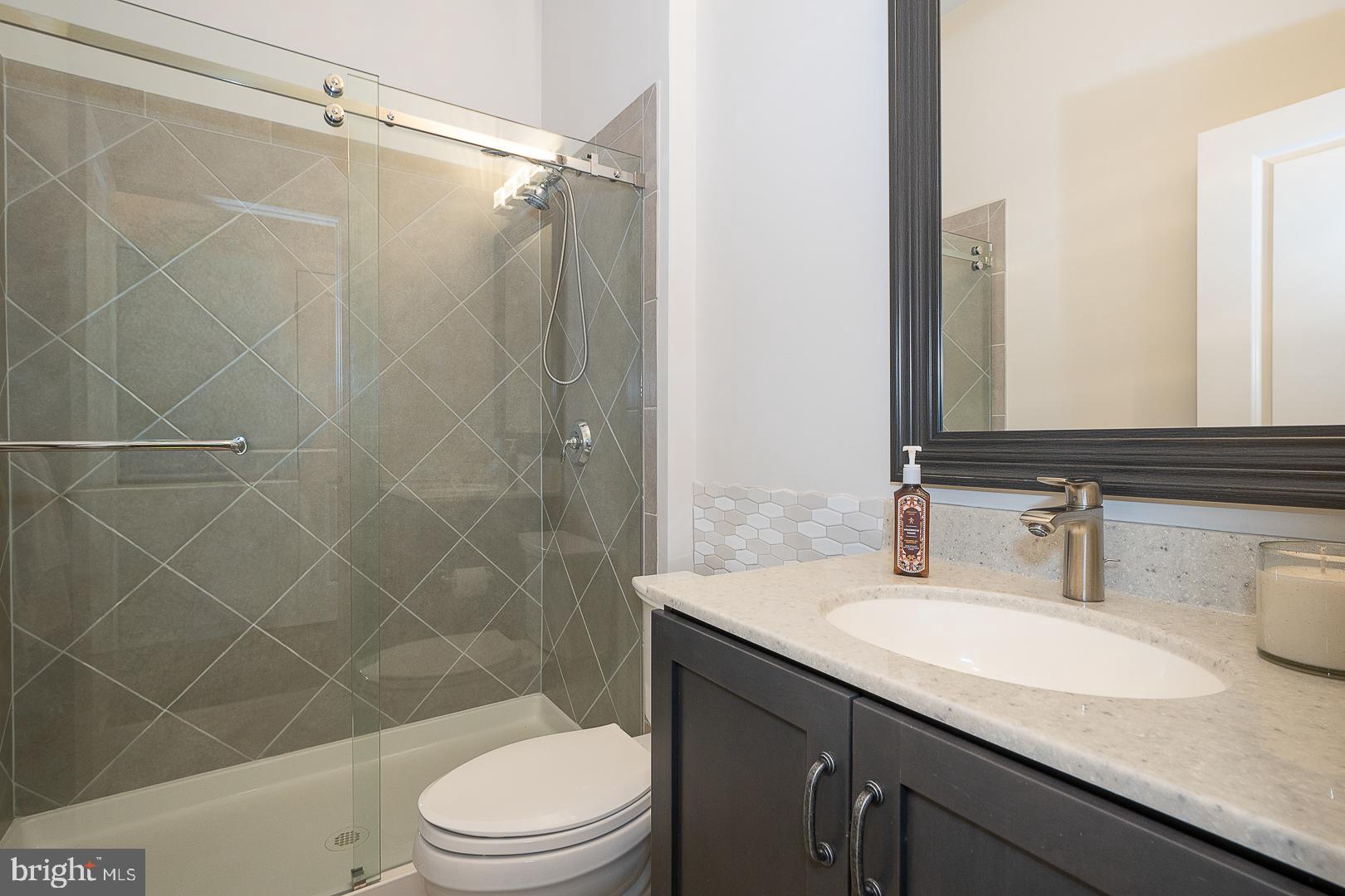 MEADOW GLEN - Residential