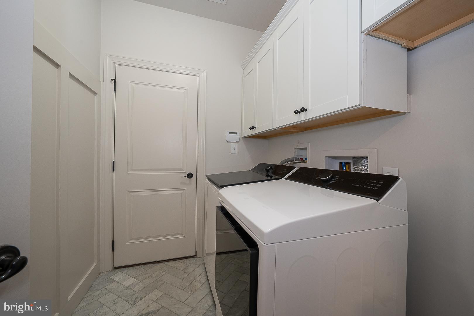 MEADOW GLEN - Residential