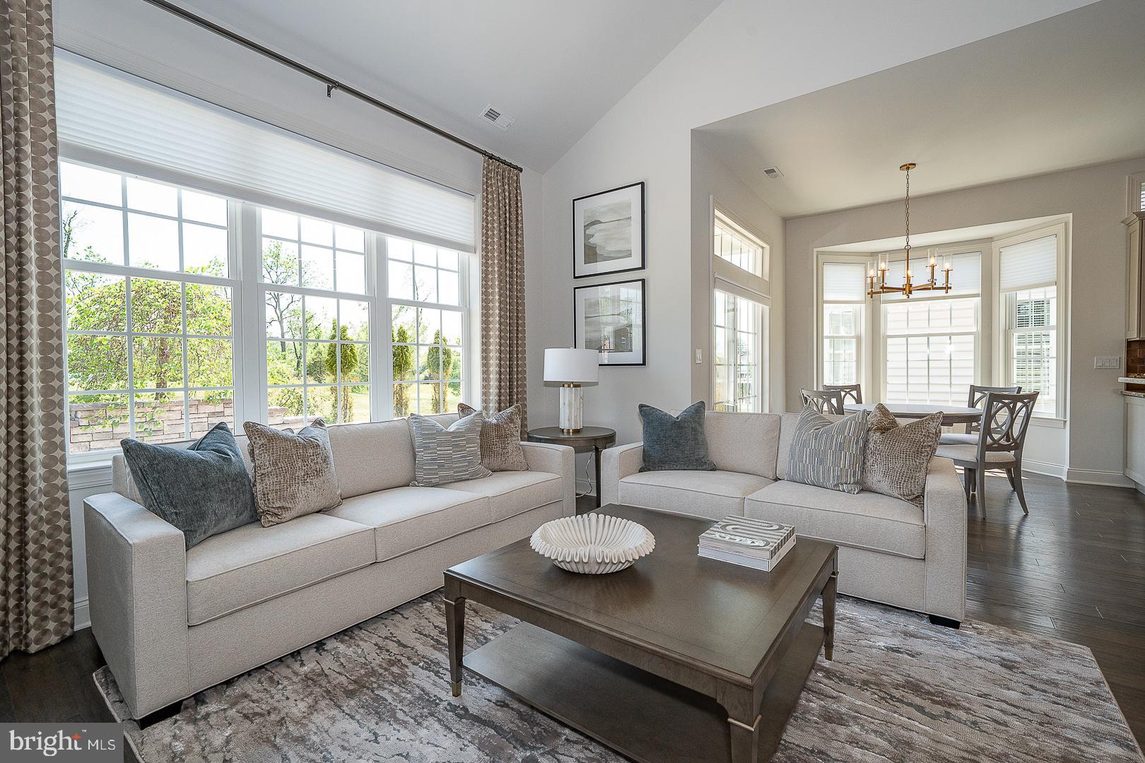 MEADOW GLEN - Residential