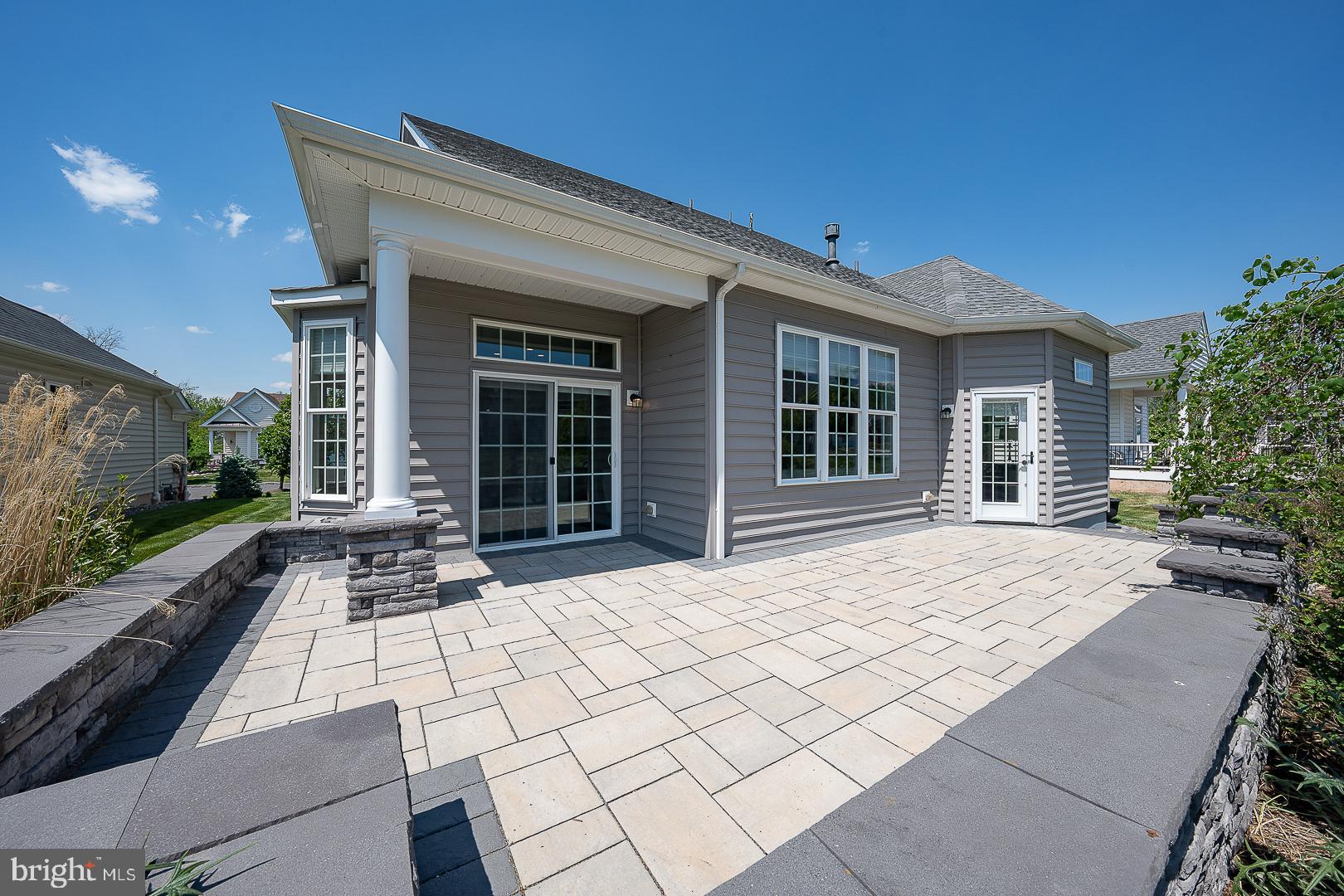 MEADOW GLEN - Residential