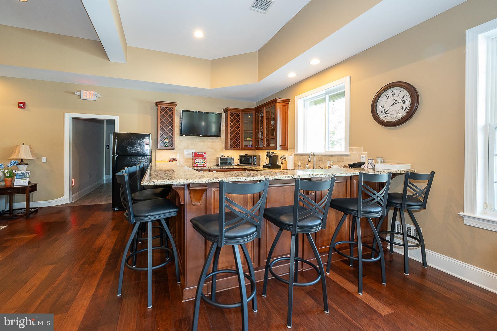 MEADOW GLEN - Residential